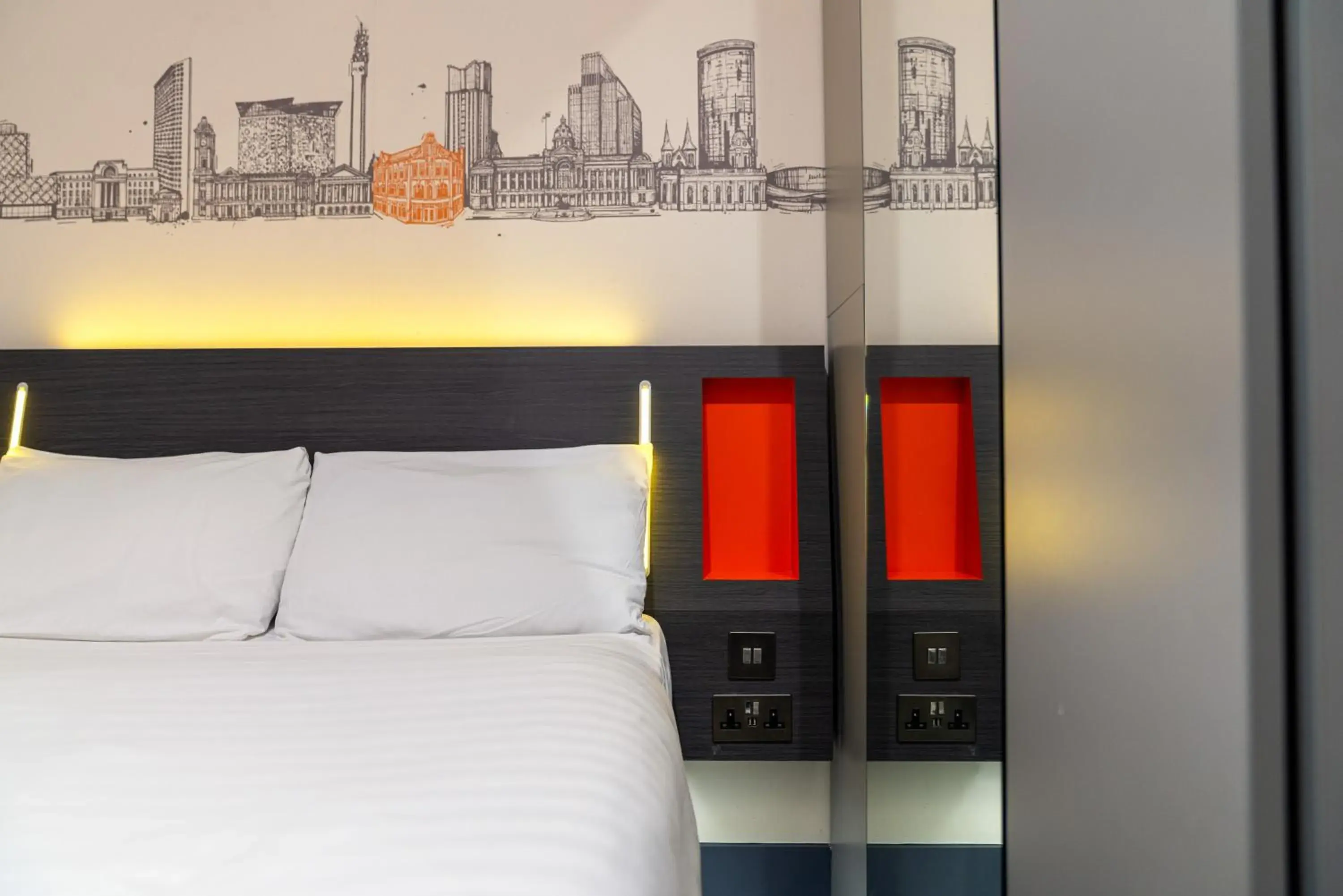 Bedroom, Bed in easyHotel Birmingham Bedroom, Bed in easyHotel Birmingham