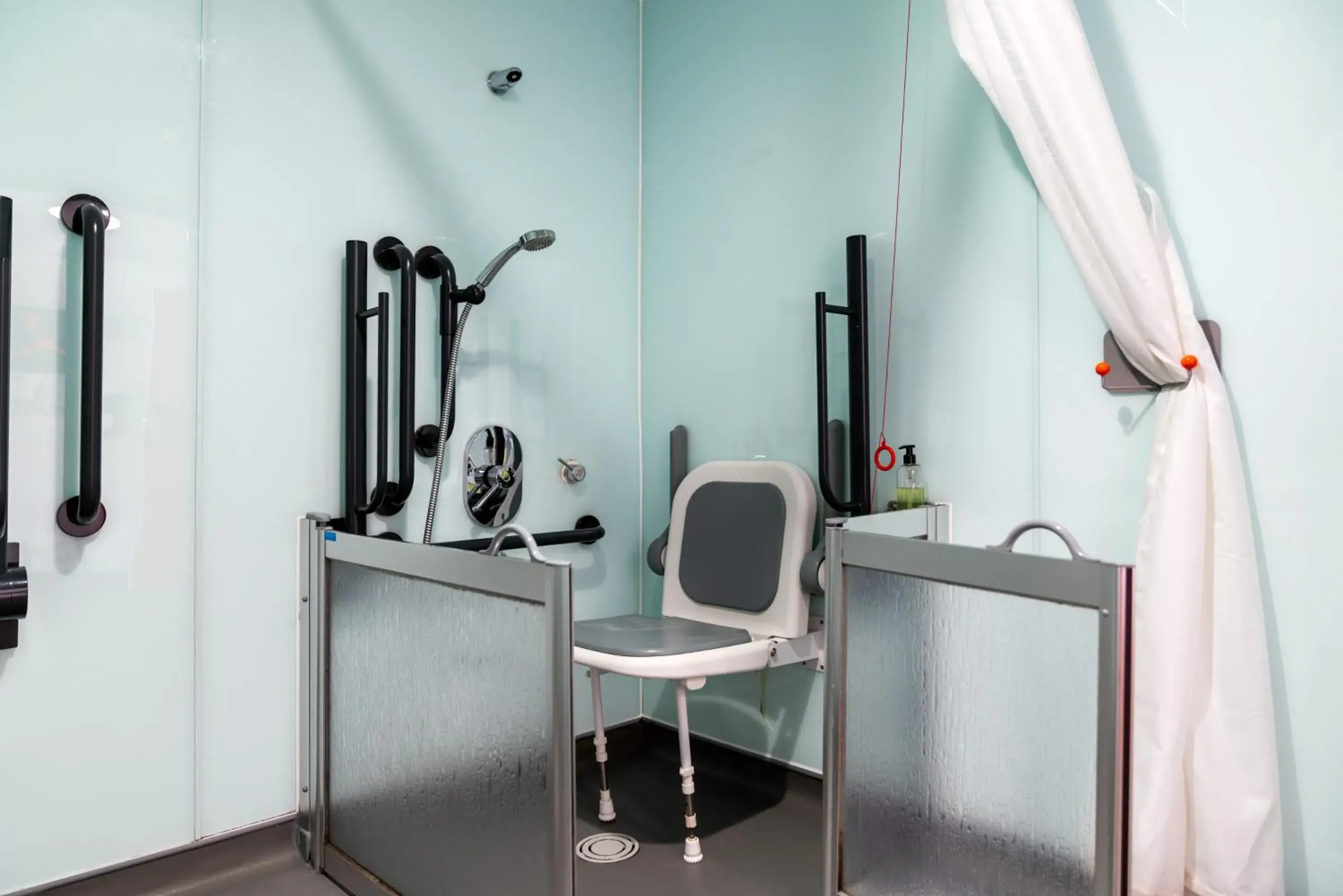 Bathroom in easyHotel Birmingham Bathroom in easyHotel Birmingham