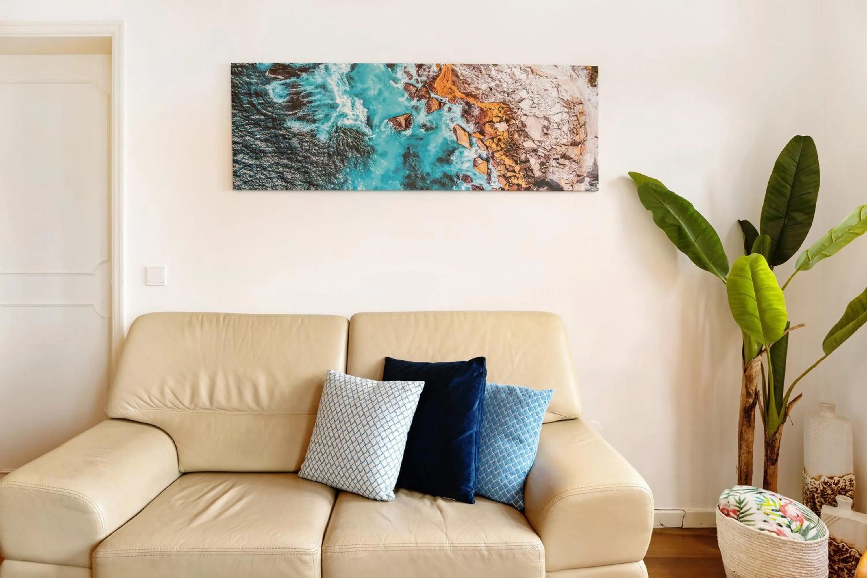Property building in Luzias Apartment