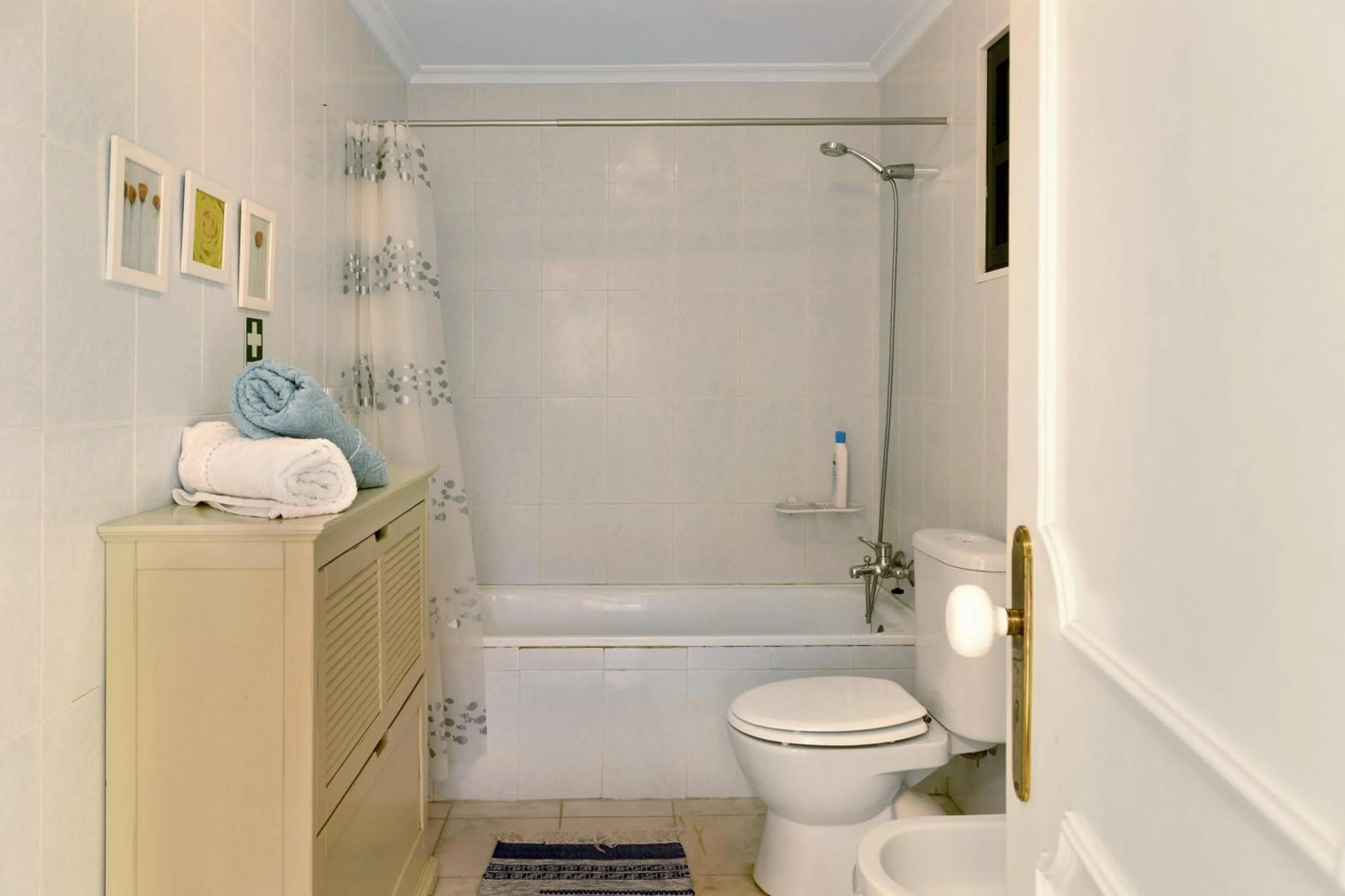 Bathroom in Luzias Apartment