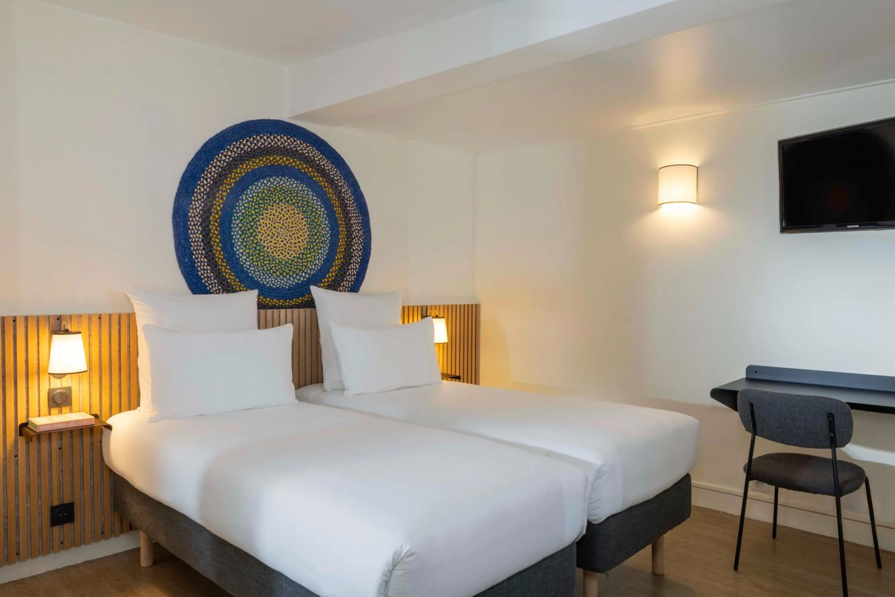 Standard Twin Room in Hotel Korner Sorbonne