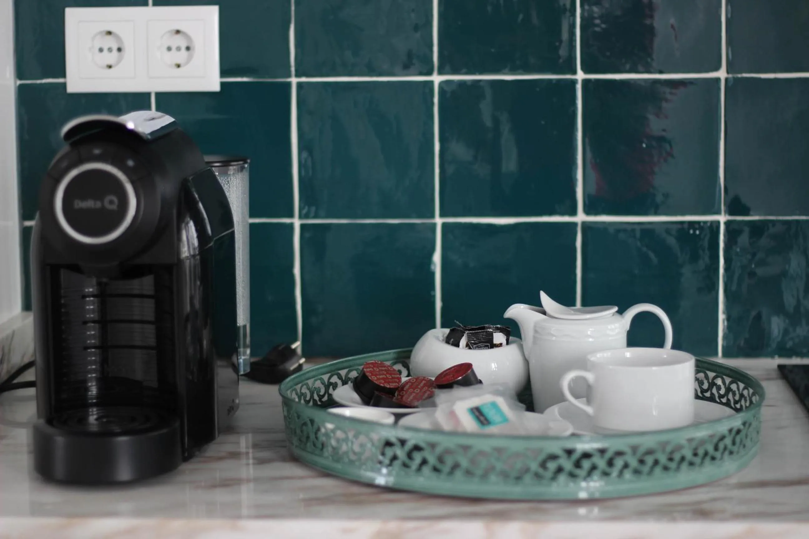 Drinks in Arco Apartments