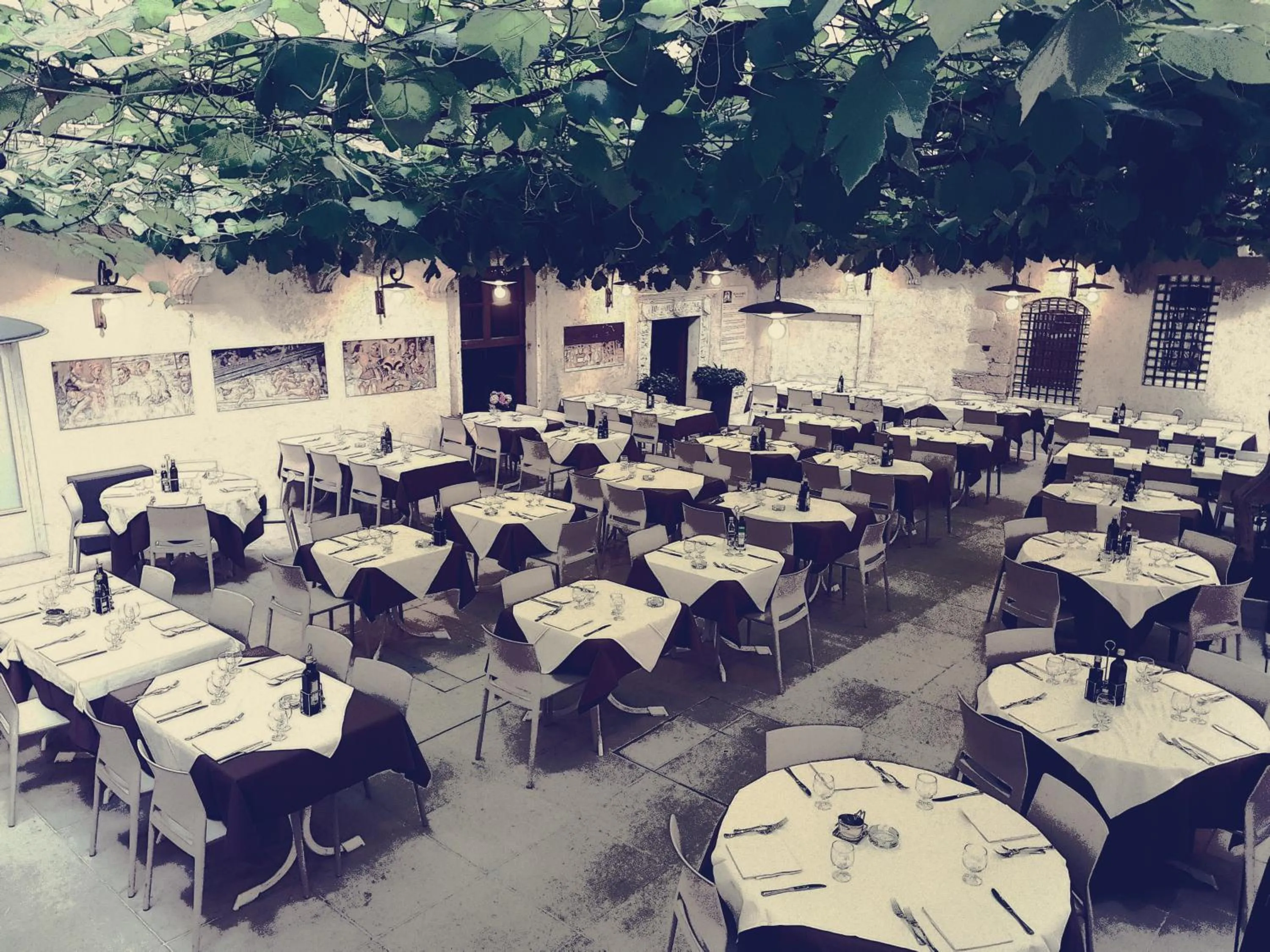 Restaurant/places to eat in Casa Alla Lega