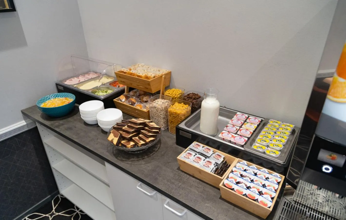 Breakfast in Safestay Brussels Grand Place