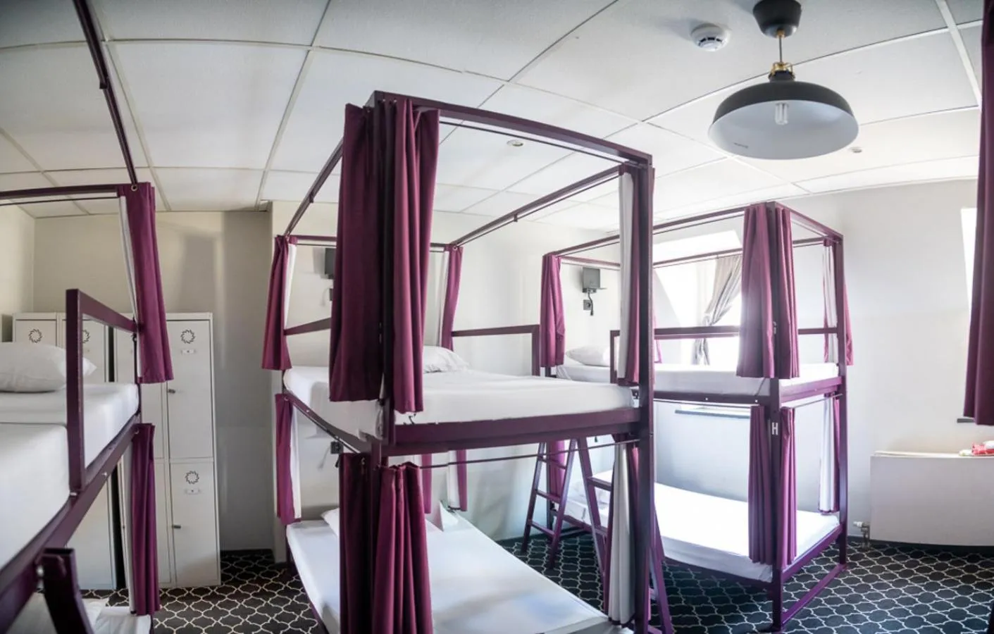 bunk bed, Bed in Safestay Brussels Grand Place