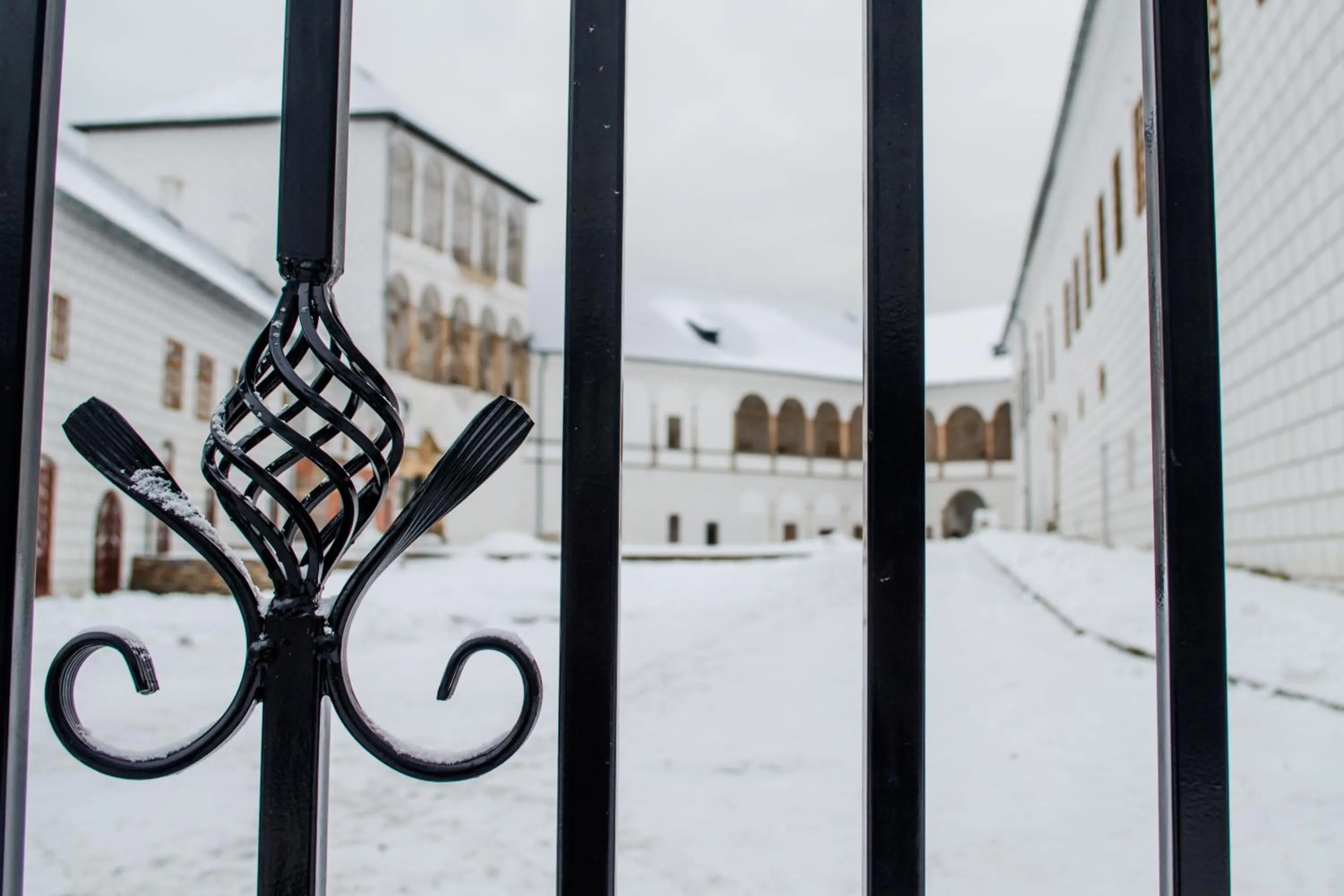 Facade/entrance in zámek Kolštejn - hotel Chateau Goldenstein