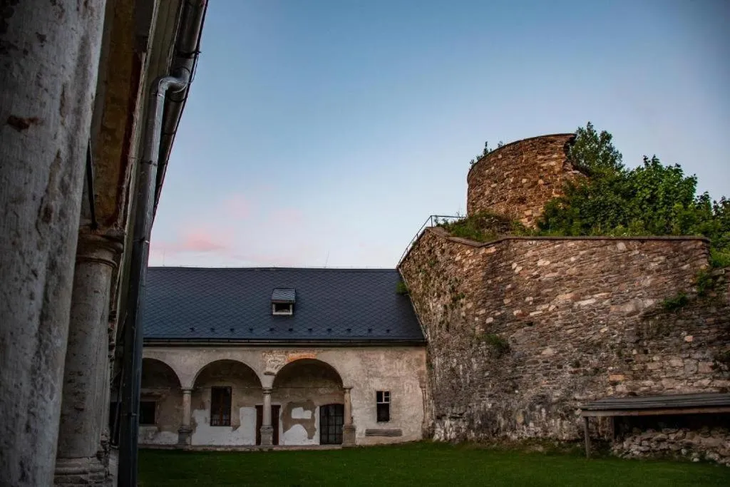 zámek Kolštejn - hotel Chateau Goldenstein