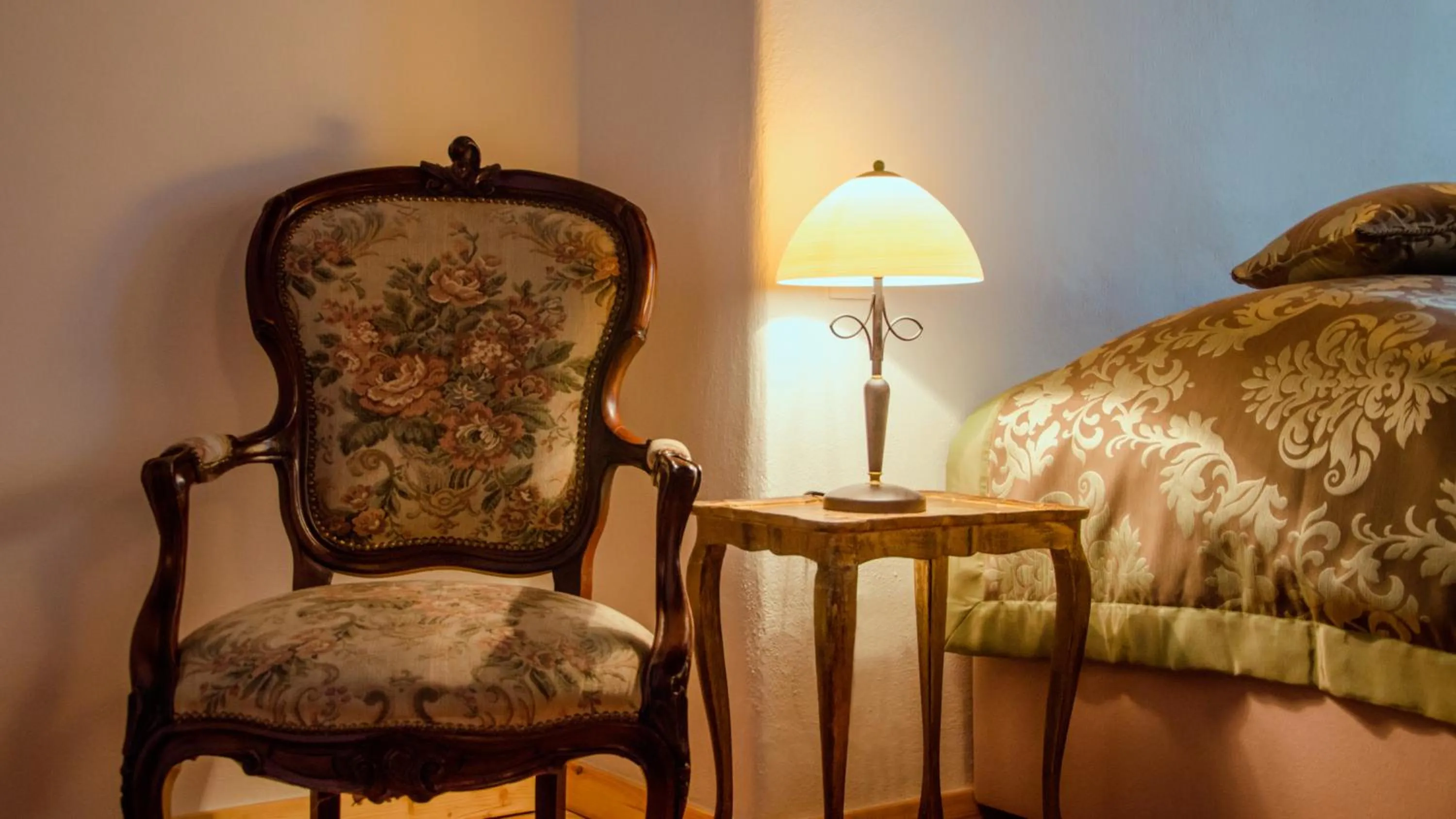 Bedroom, Bed in zámek Kolštejn - hotel Chateau Goldenstein