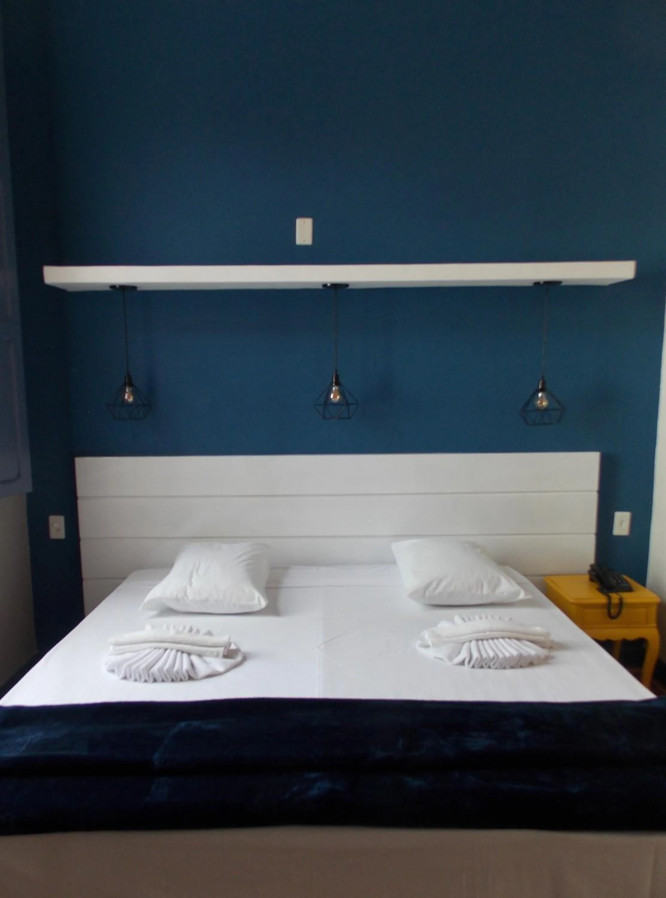 Bedroom, Bed in MOVA Hotel D'oeste - Localizado em frente a Praça Principal da Cidade, na área Central - Pé na Praça