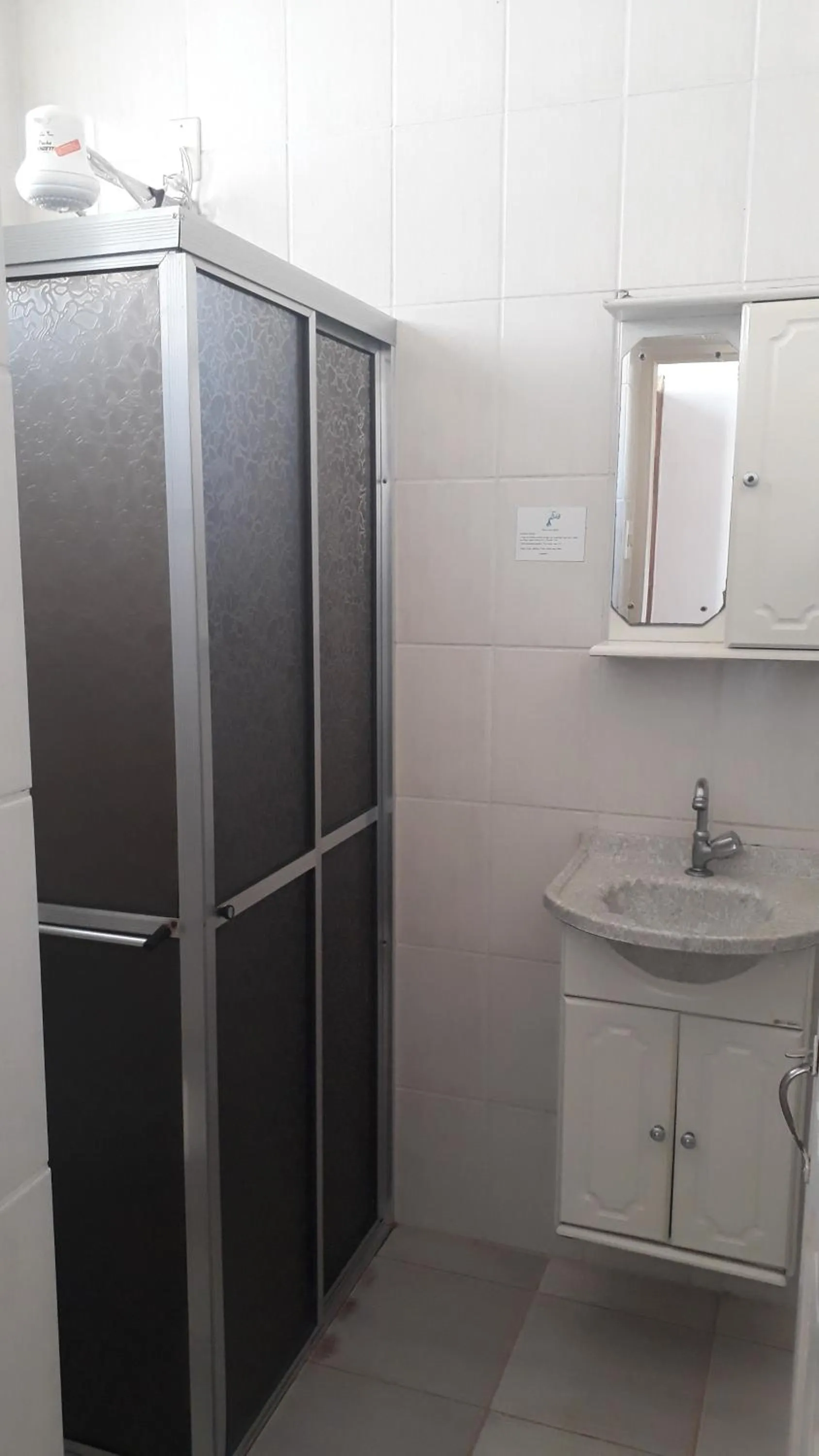 Bathroom in MOVA Hotel D'oeste - Localizado em frente a Praça Principal da Cidade, na área Central - Pé na Praça