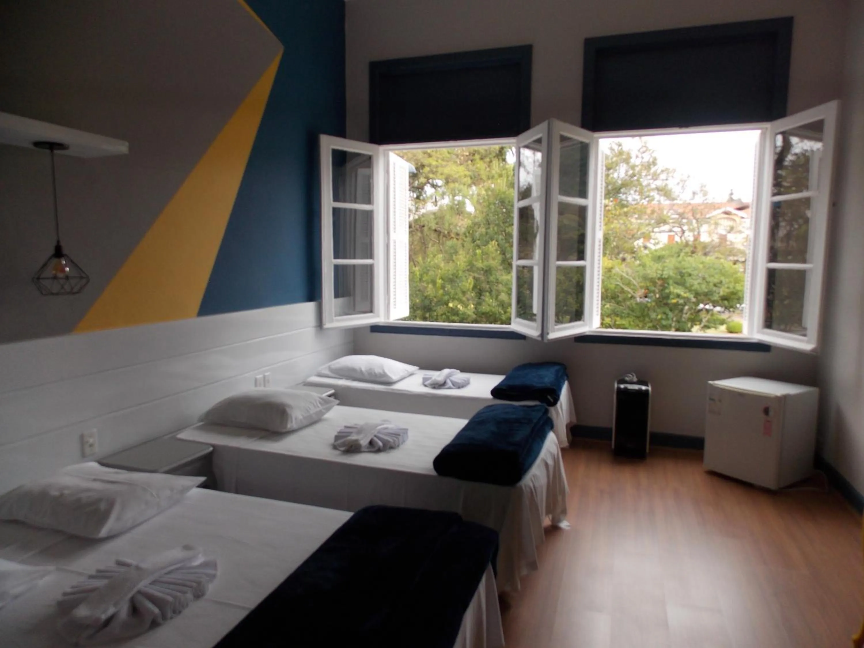 Bedroom, Bed in MOVA Hotel D'oeste - Localizado em frente a Praça Principal da Cidade, na área Central - Pé na Praça