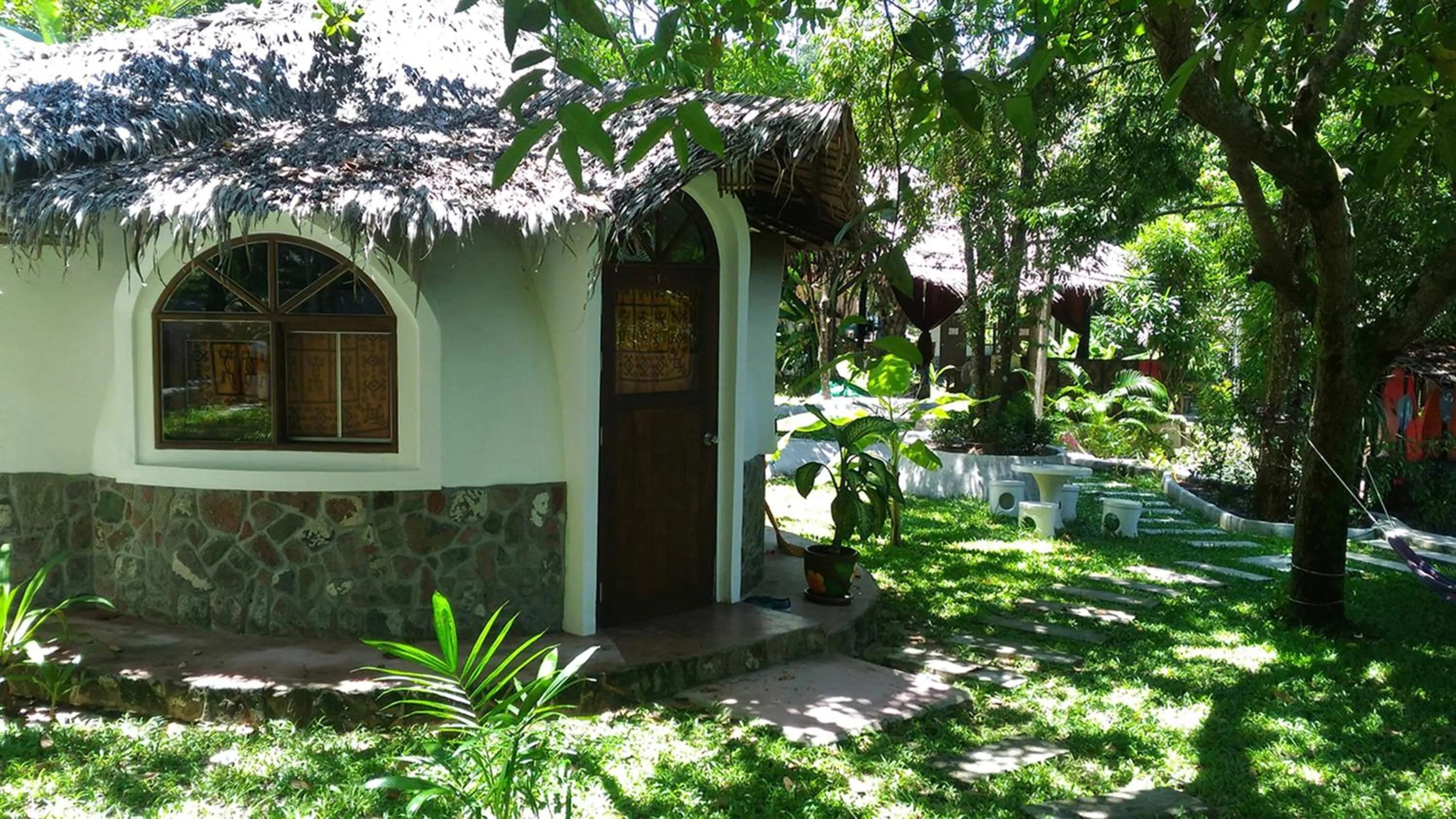 Garden view in Flower Power Farm Village