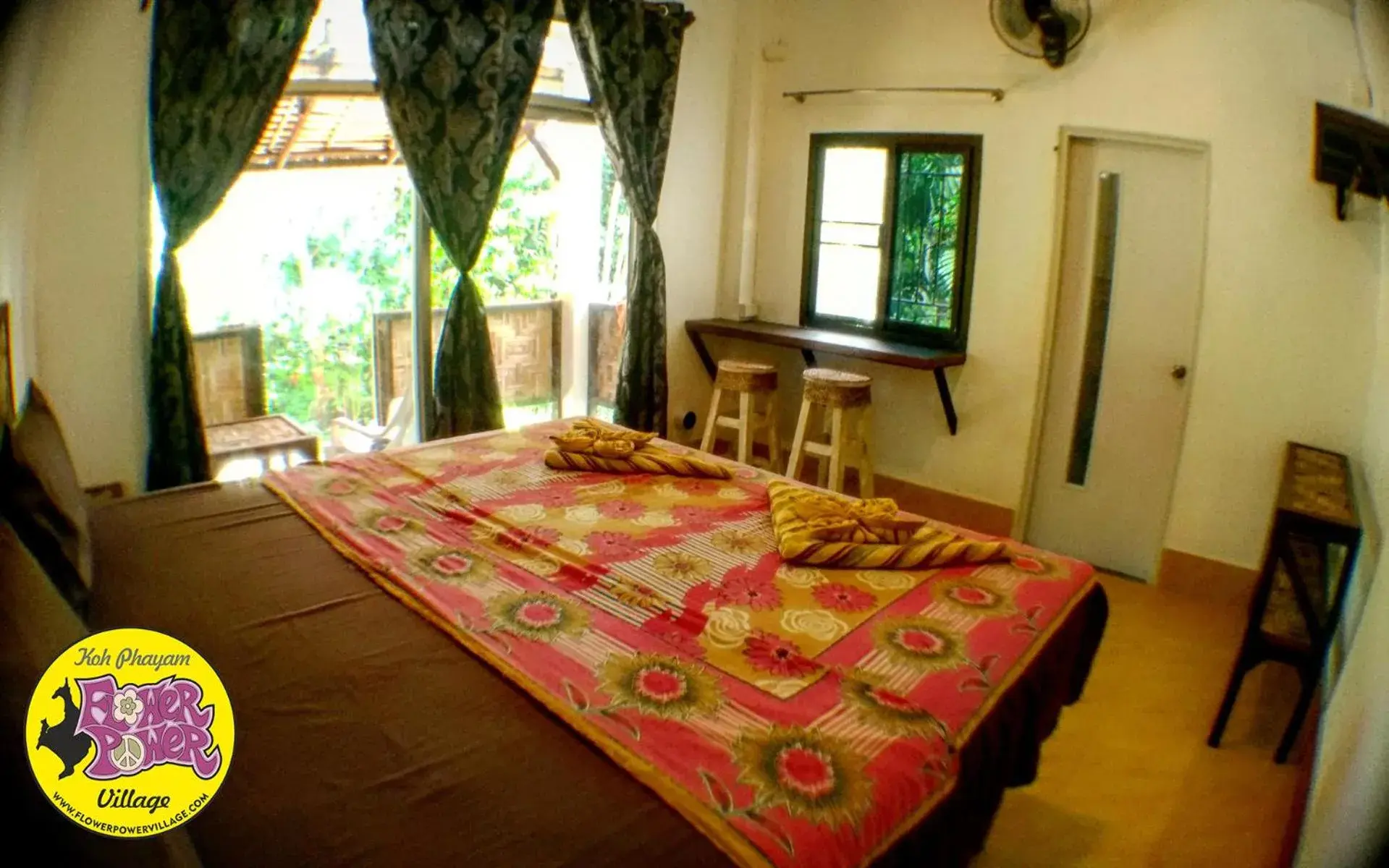 Photo of the whole room, Bed in Flower Power Farm Village Photo of the whole room, Bed in Flower Power Farm Village