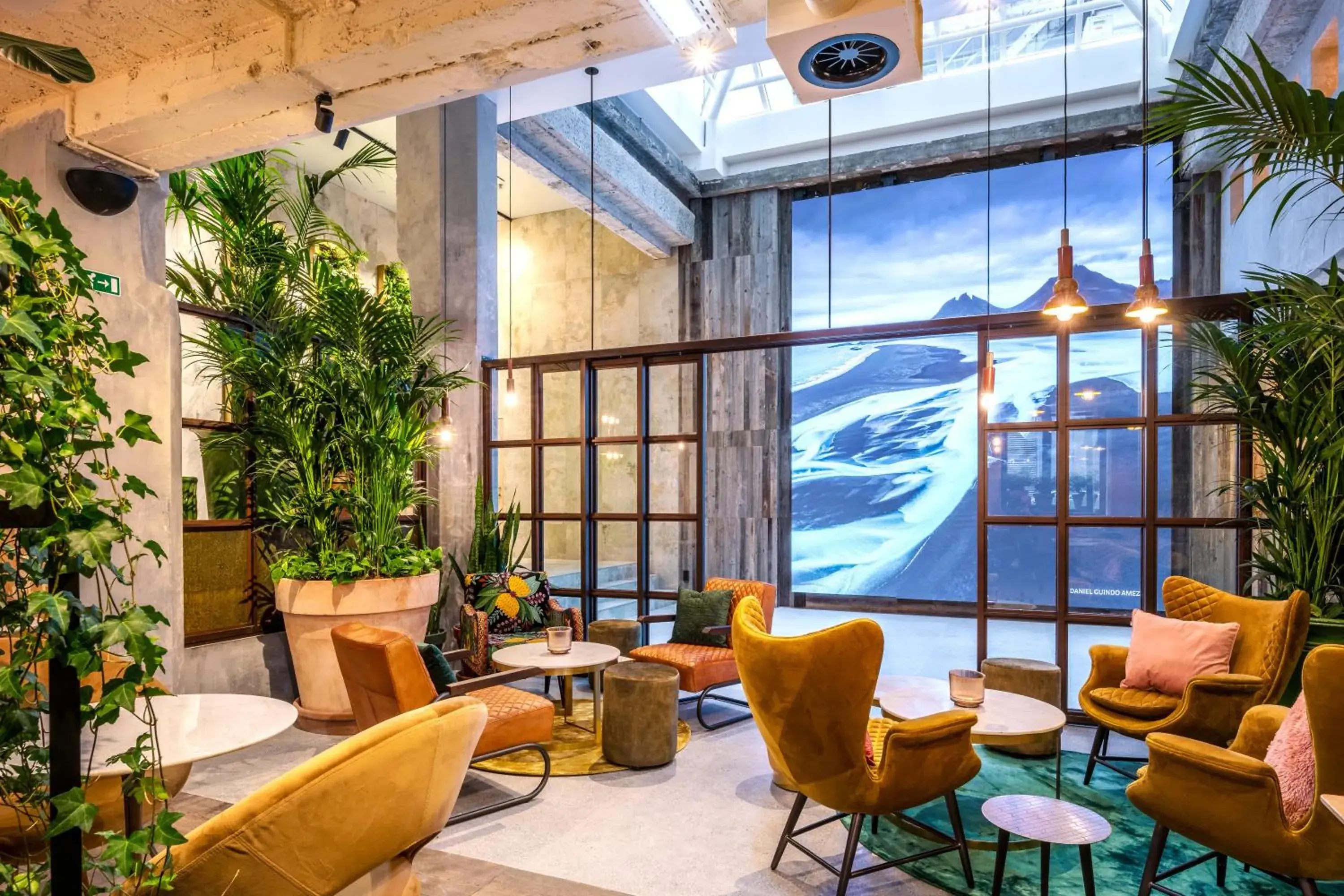 Property building in Hotel Indigo Brussels - City by IHG Property building in Hotel Indigo Brussels - City by IHG