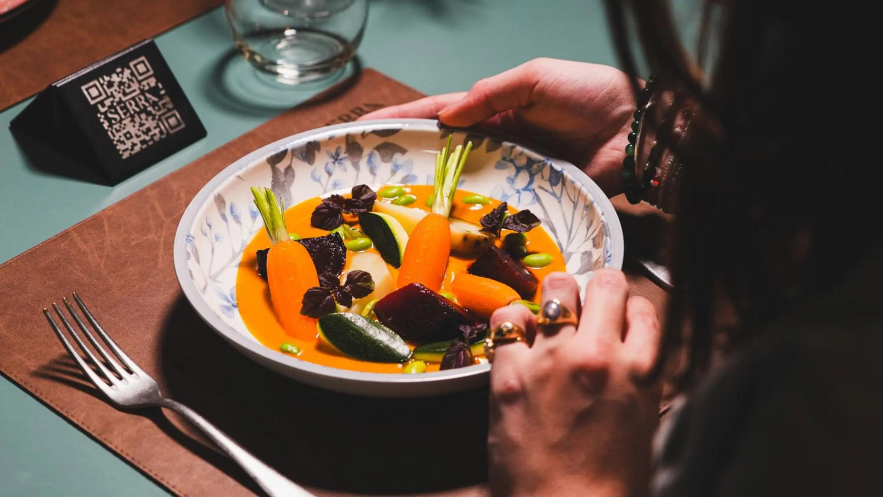 Restaurant/places to eat in Hotel Indigo Brussels - City by IHG