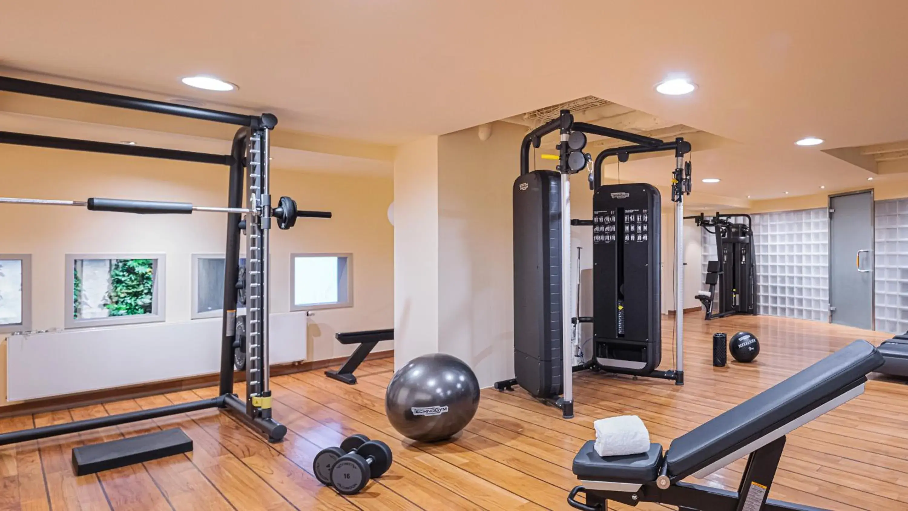 Fitness centre/facilities in Hotel Indigo Brussels - City by IHG Fitness centre/facilities in Hotel Indigo Brussels - City by IHG