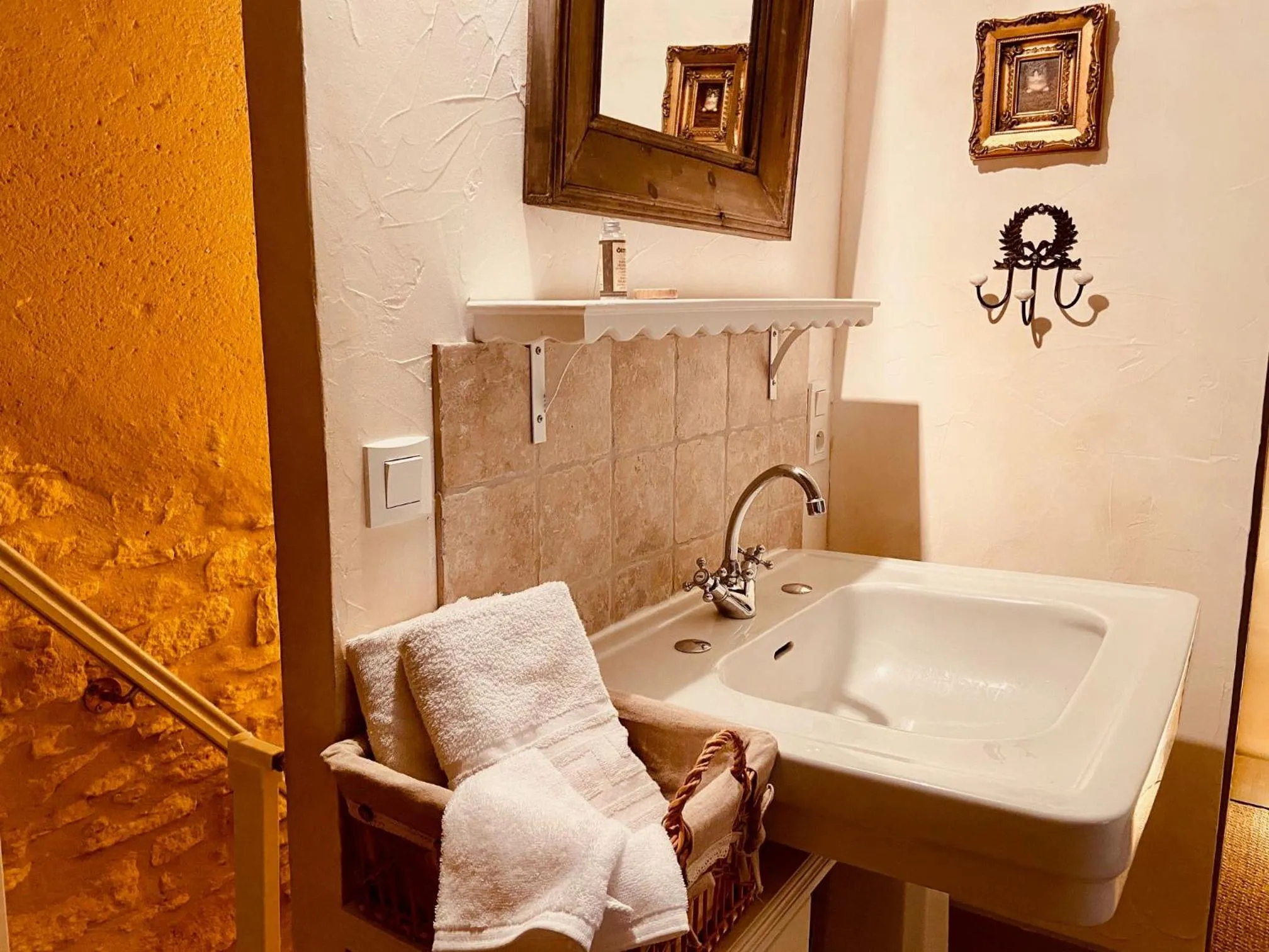 Bathroom in La Closerie de Sarlat Maison d hôtes de charme