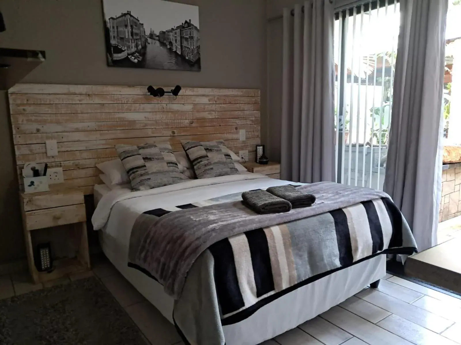 Double Room with Garden View - single occupancy in Villa Mariss Guesthouse Double Room with Garden View - single occupancy in Villa Mariss Guesthouse