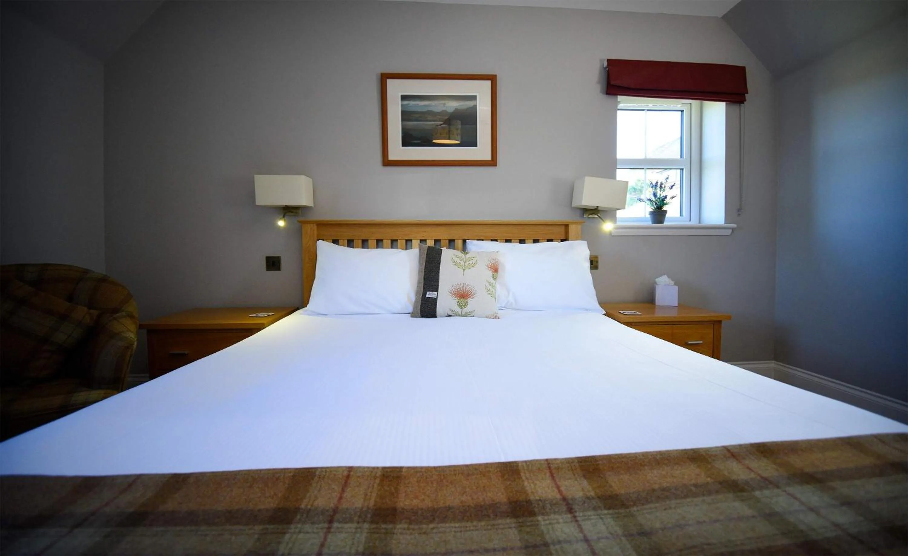 Bedroom, Bed in Heatherfield House B&B