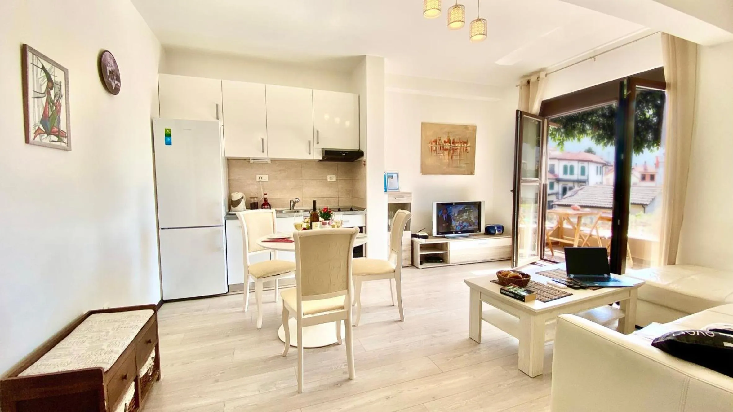 Karina Apartment