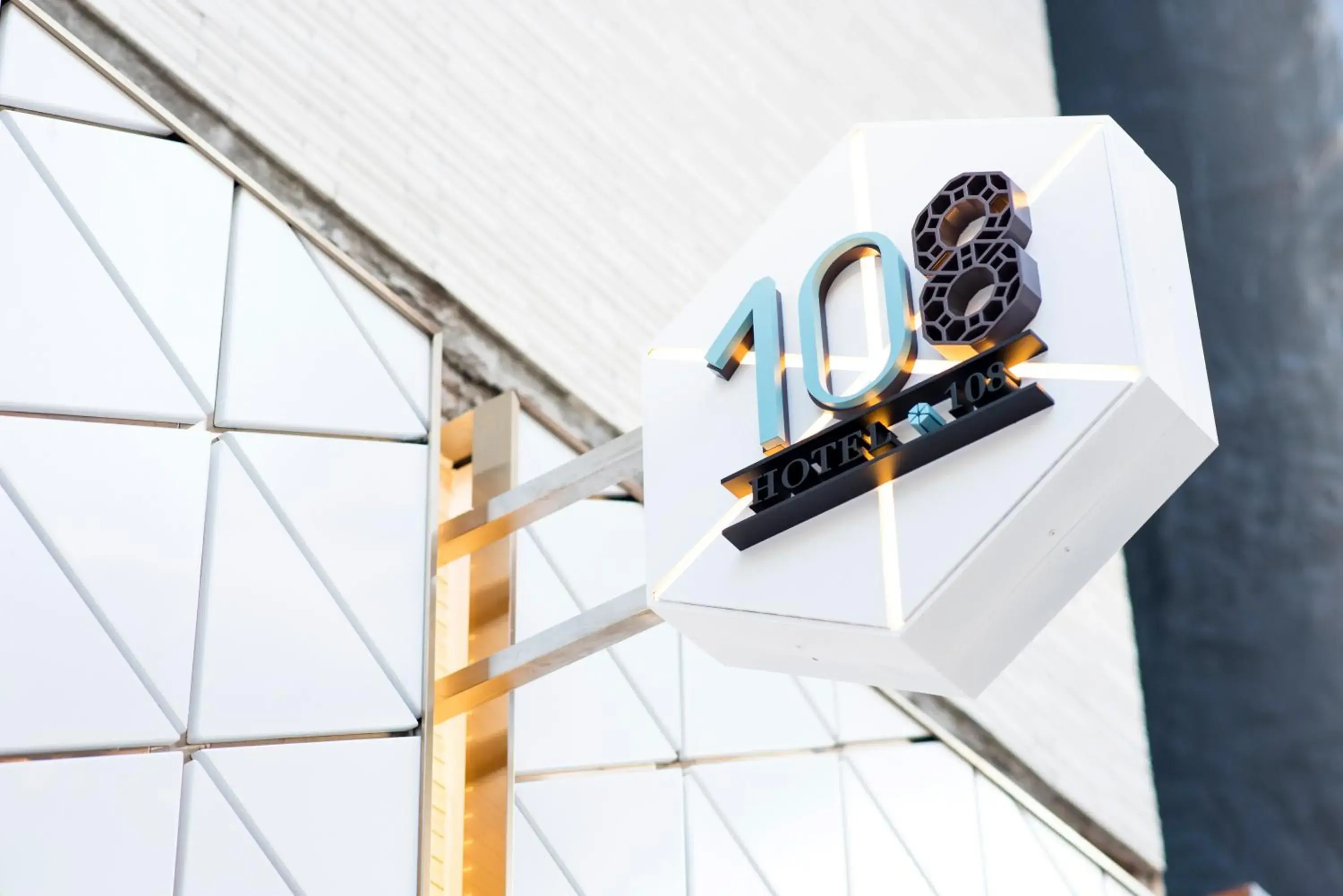 Facade/entrance in Hotel 108, Hong Kong Facade/entrance in Hotel 108, Hong Kong