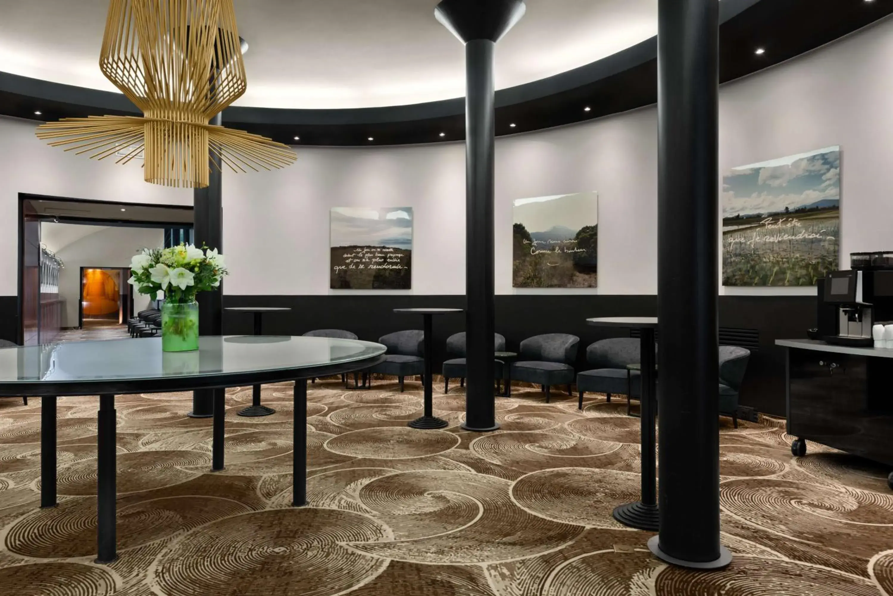 Lobby or reception in NH Brussels EU Berlaymont Lobby or reception in NH Brussels EU Berlaymont