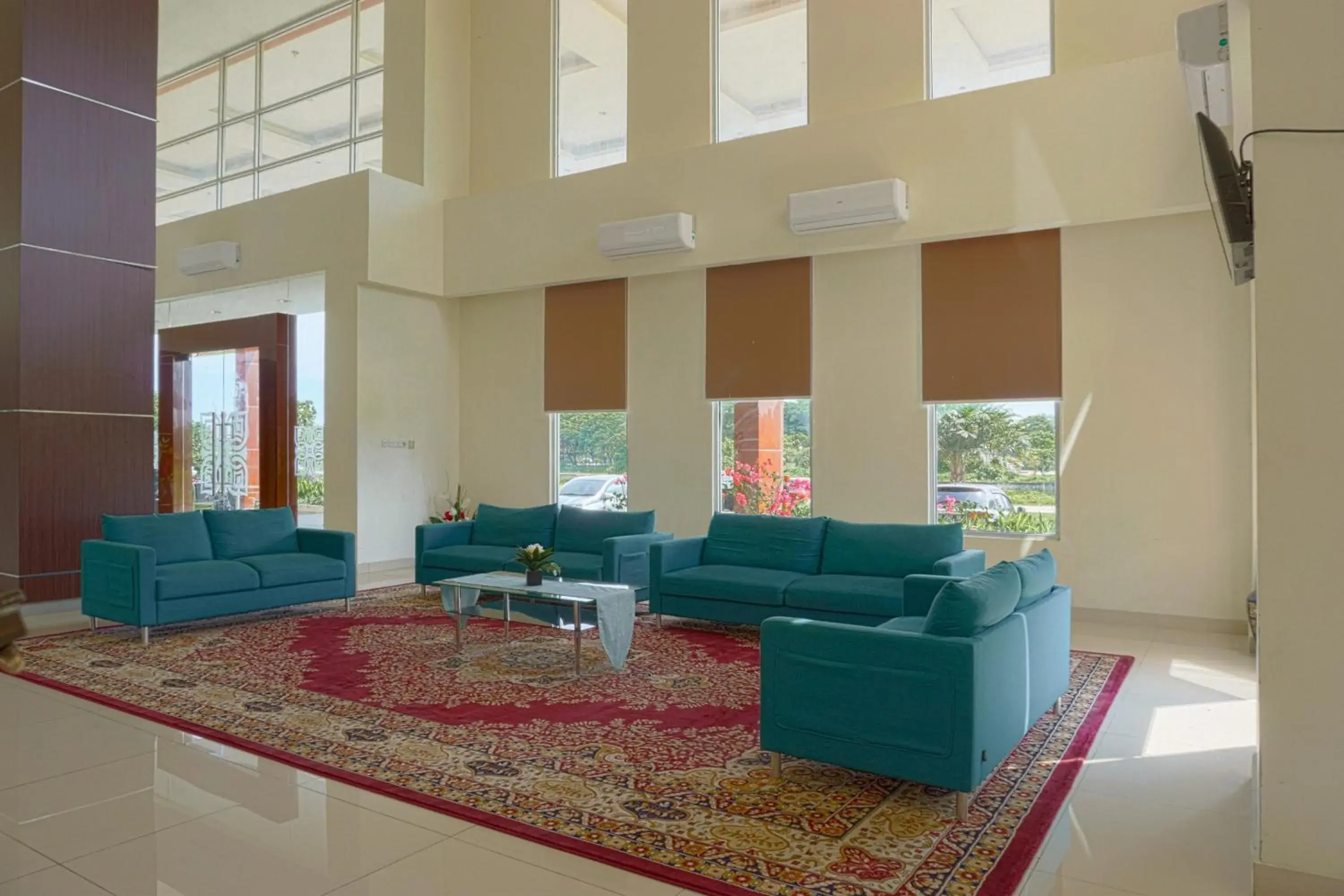 Lobby or reception in Liberta Hotel Grand Sayang Makassar Lobby or reception in Liberta Hotel Grand Sayang Makassar