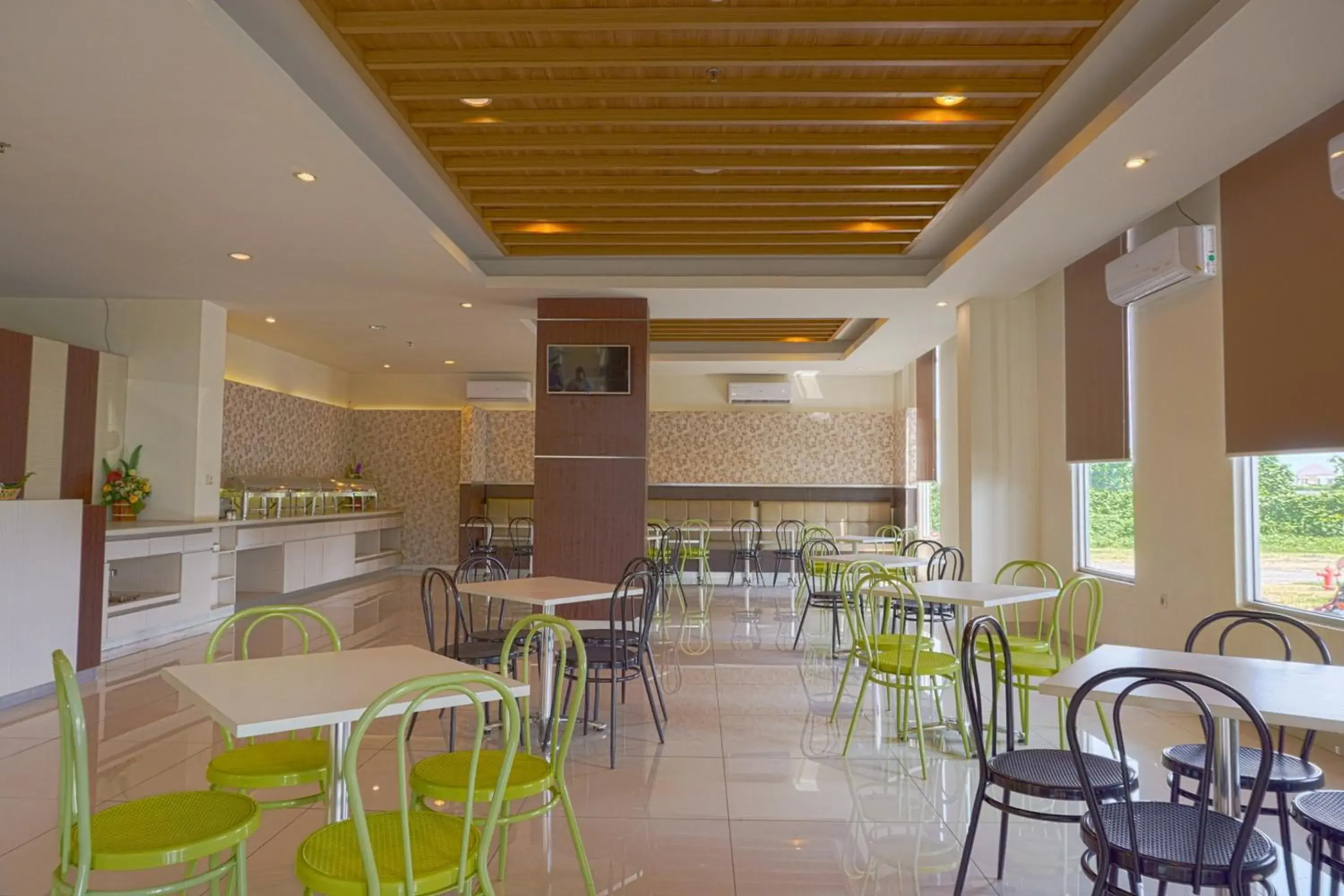 Restaurant/places to eat in Liberta Hotel Grand Sayang Makassar Restaurant/places to eat in Liberta Hotel Grand Sayang Makassar