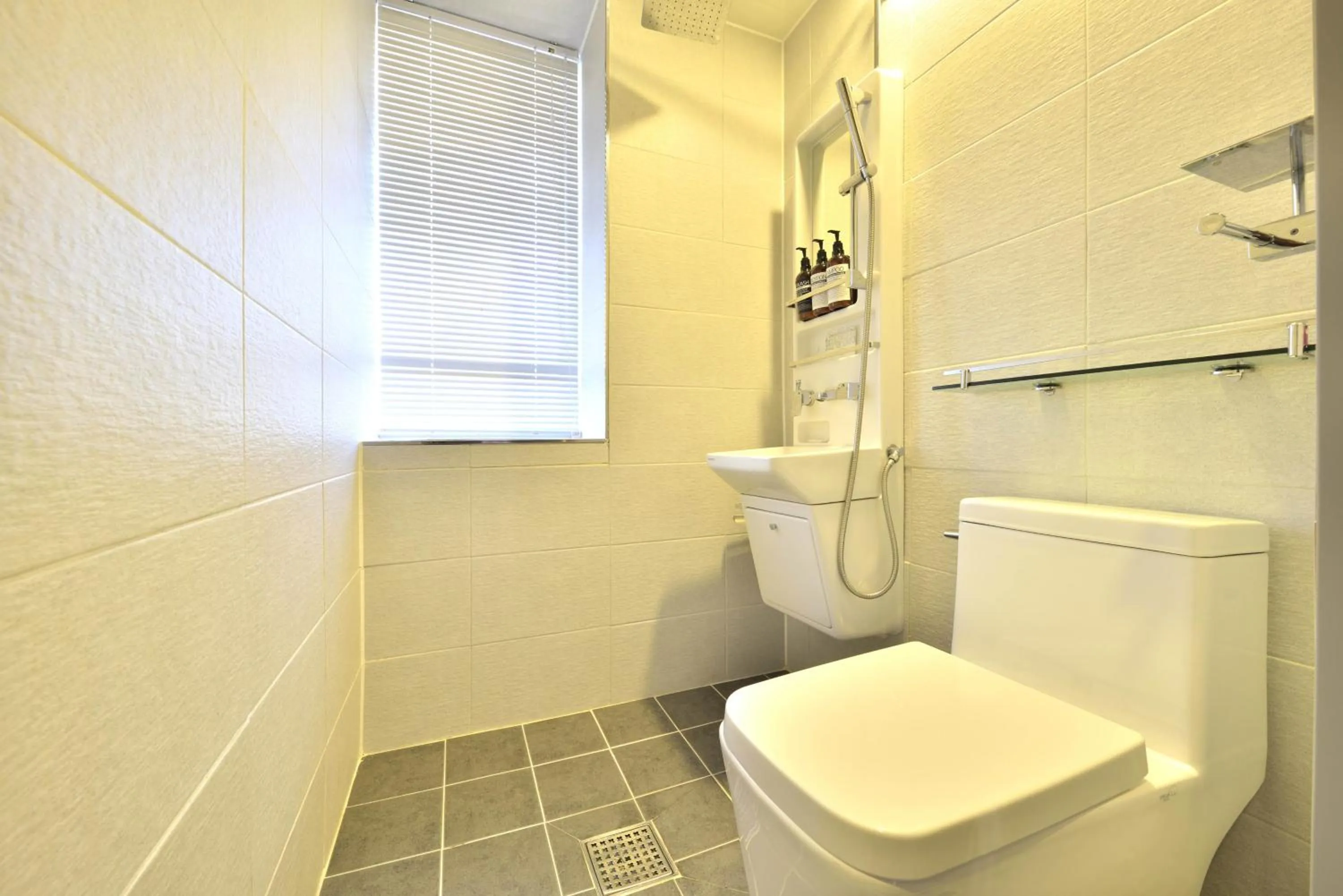 Bathroom in With U Hotel & Guesthouse