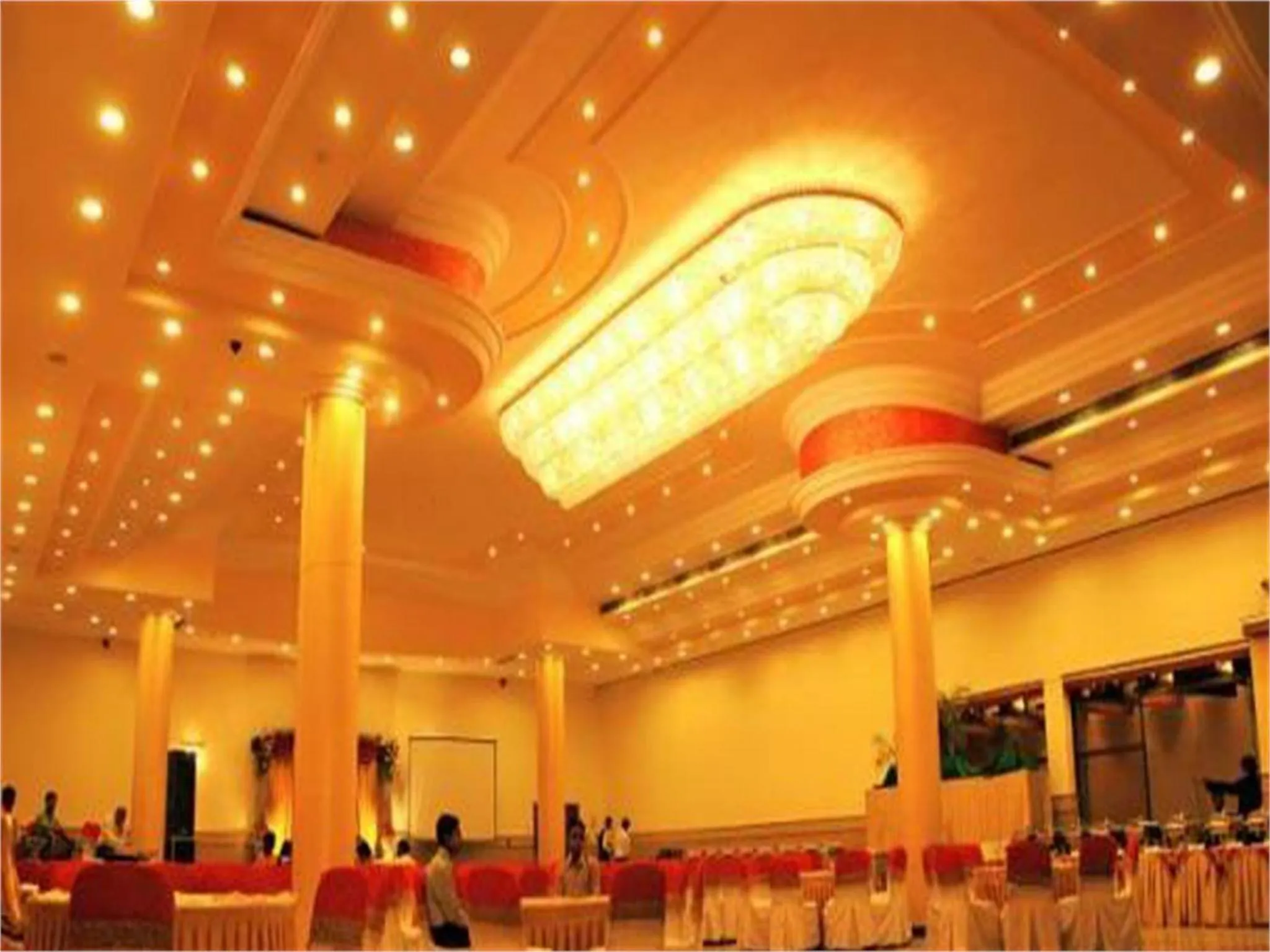 Banquet/Function facilities in Viceroy Inn Dehradun