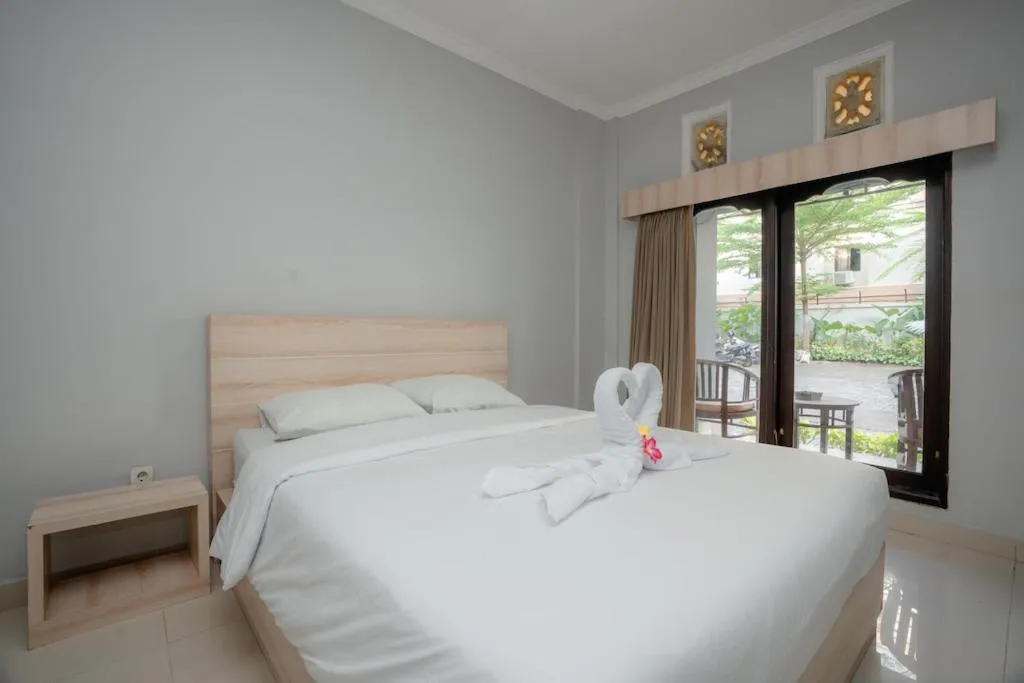 Bed in Palm Garden Kuta