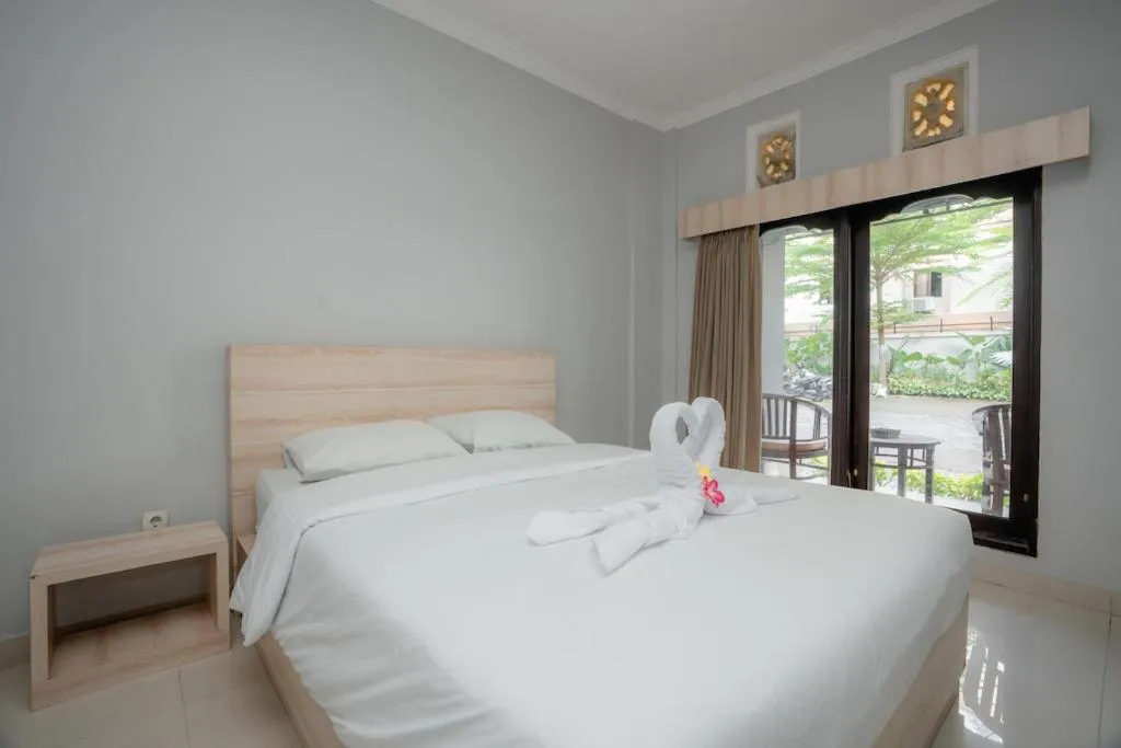 Bed in Palm Garden Kuta