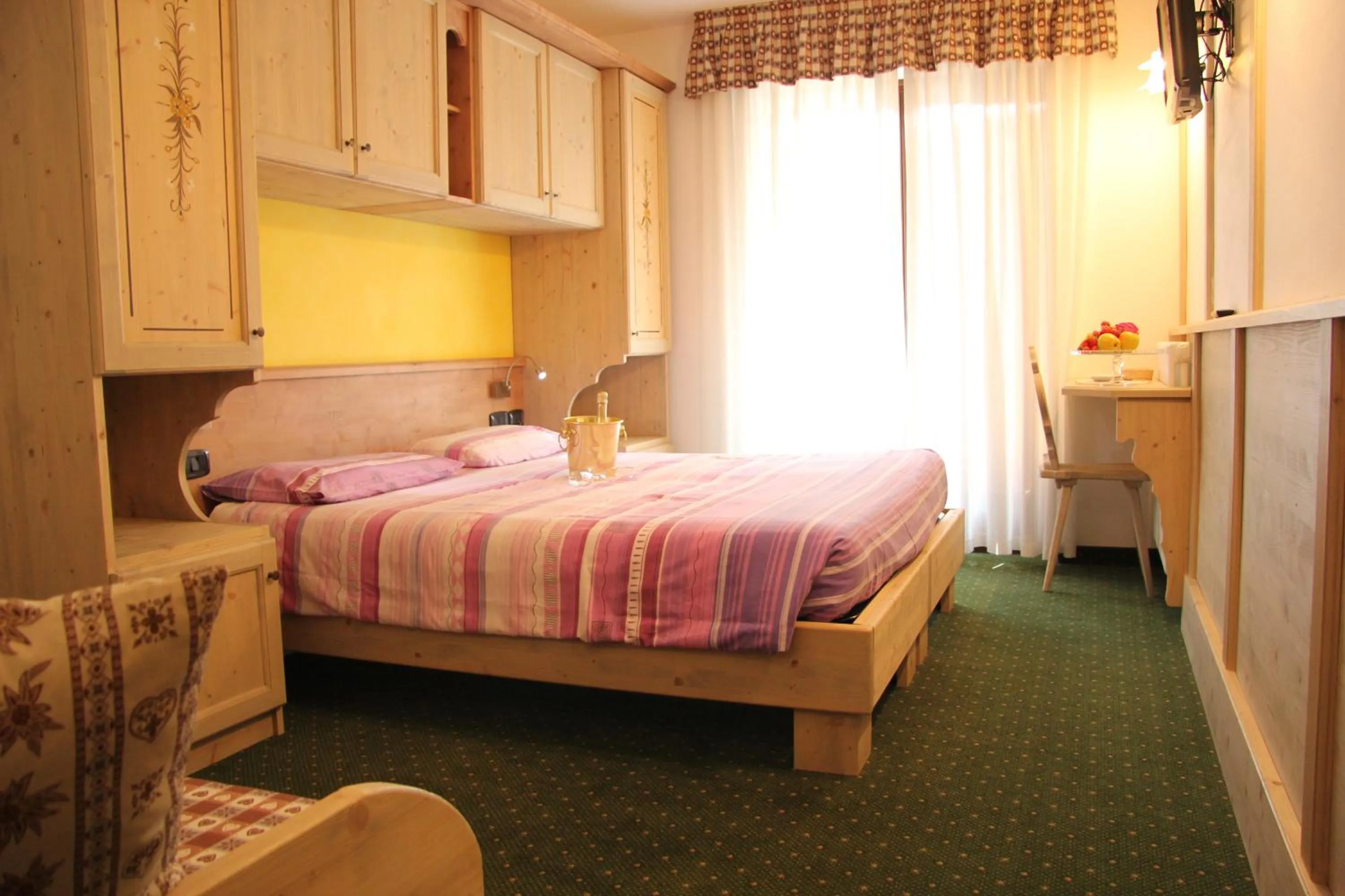 Photo of the whole room, Bed in Hotel Lory