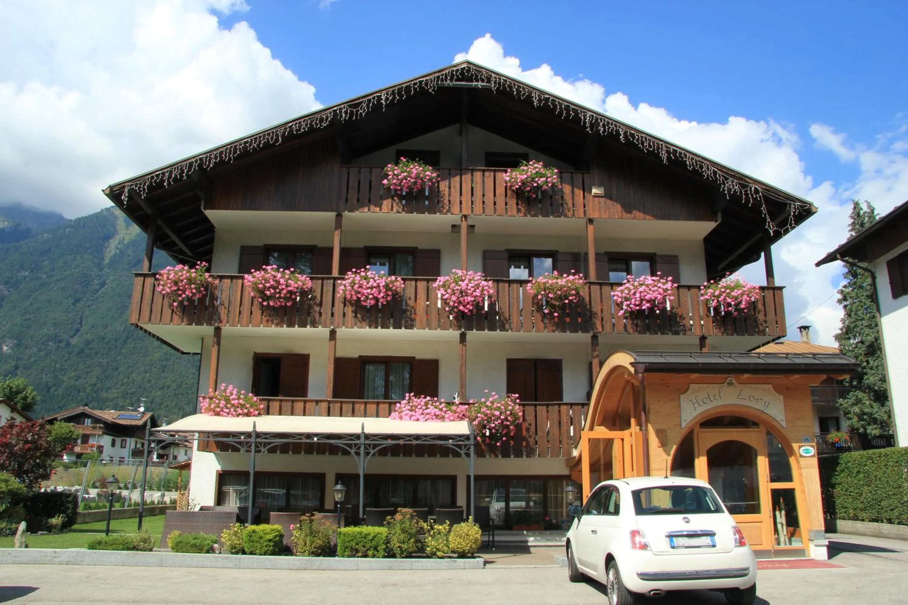 Property building in Hotel Lory