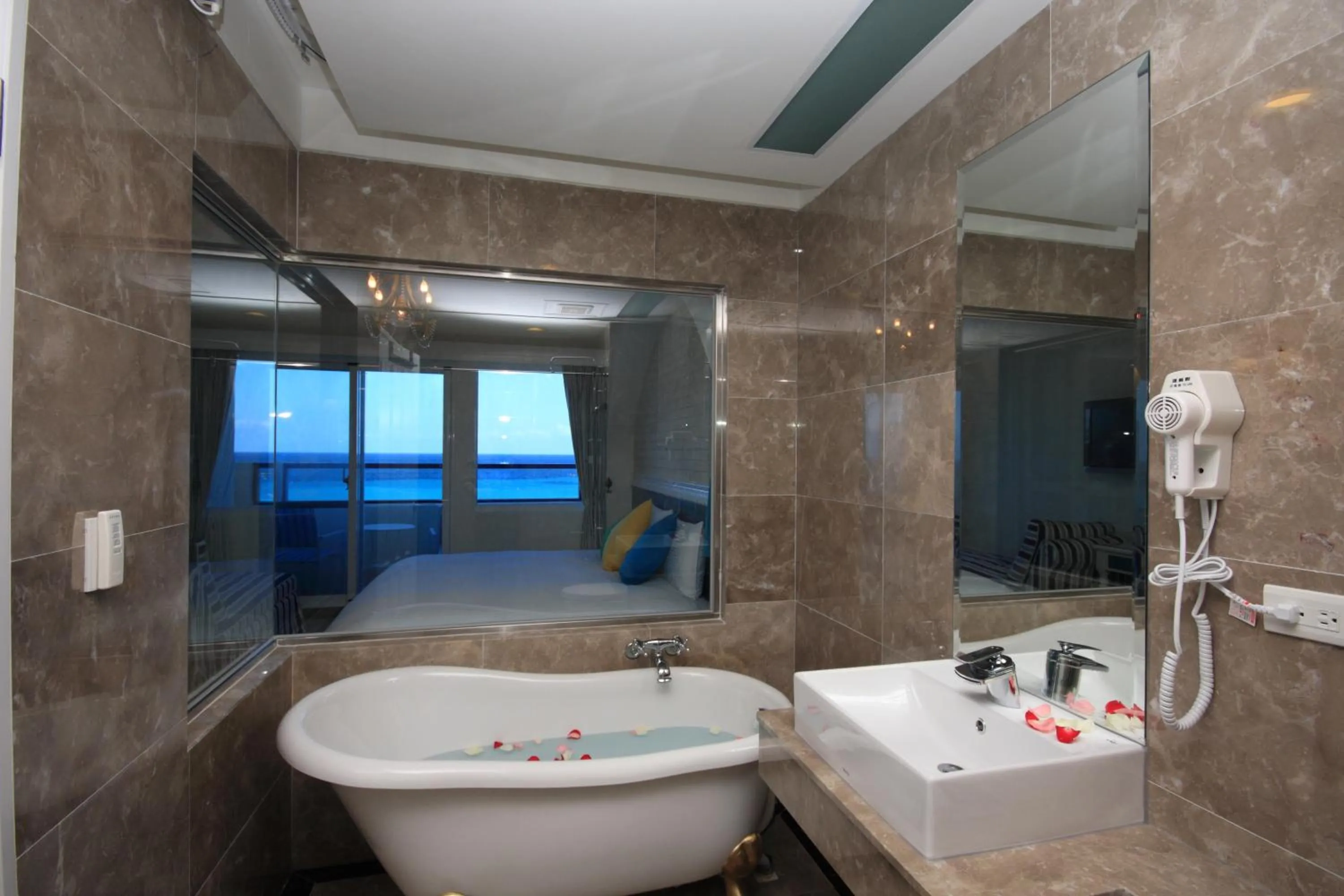 Bathroom in Hotel Bayview