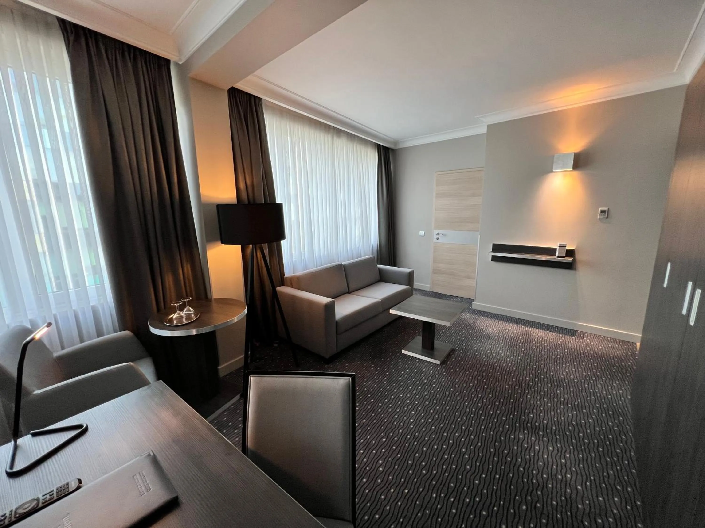 Seating area in Best Western Hotel Royal Centre