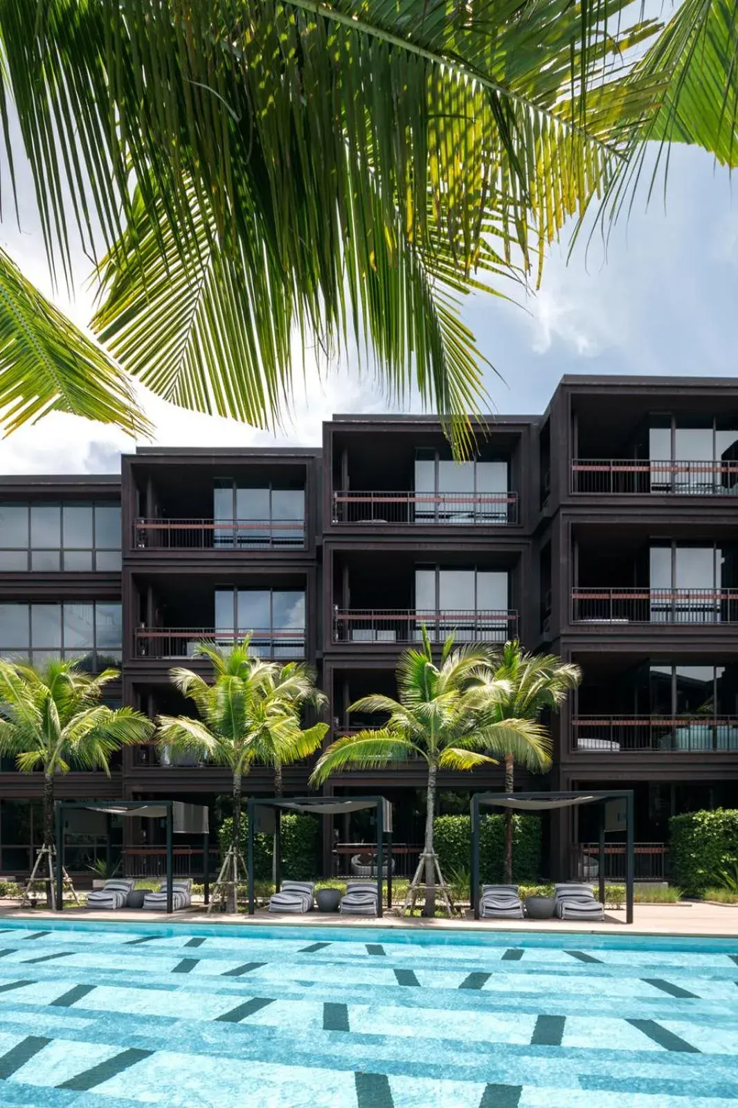 Property building in Saturdays Residence by Brown Starling Property building in Saturdays Residence by Brown Starling