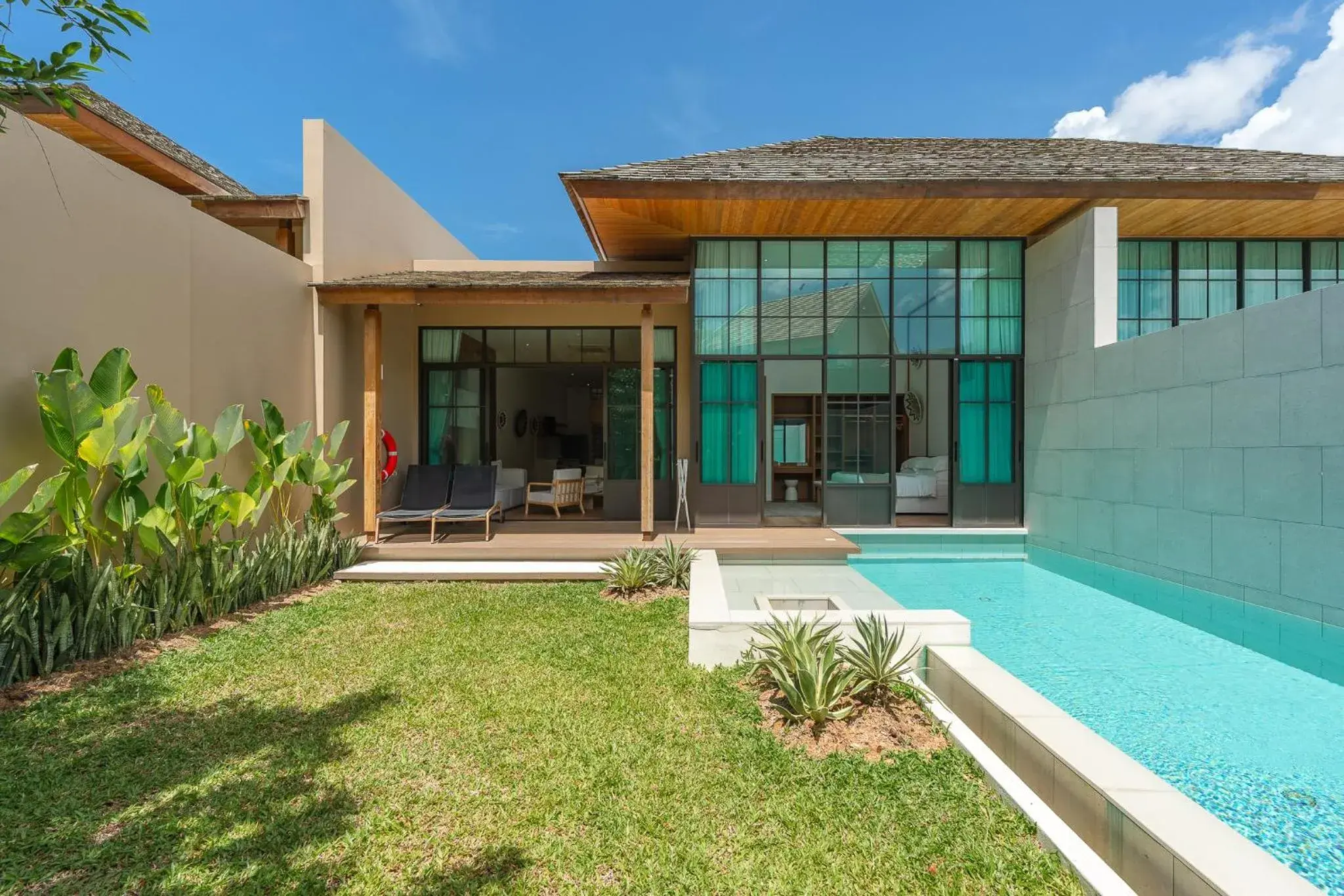 Garden view in Saturdays Residence by Brown Starling Garden view in Saturdays Residence by Brown Starling