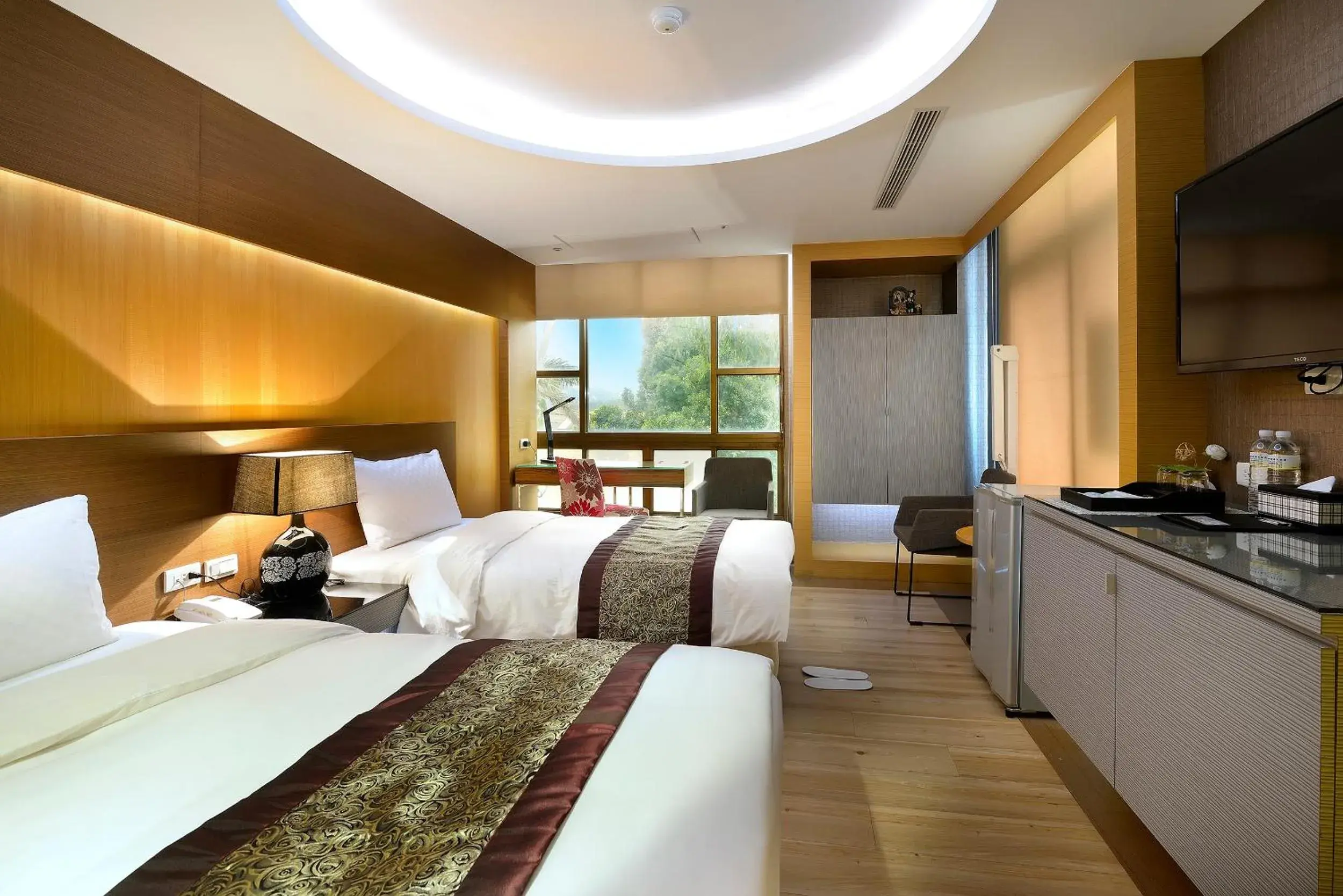 Bedroom, Bed in Jinsa Lakeside View Resort Bedroom, Bed in Jinsa Lakeside View Resort