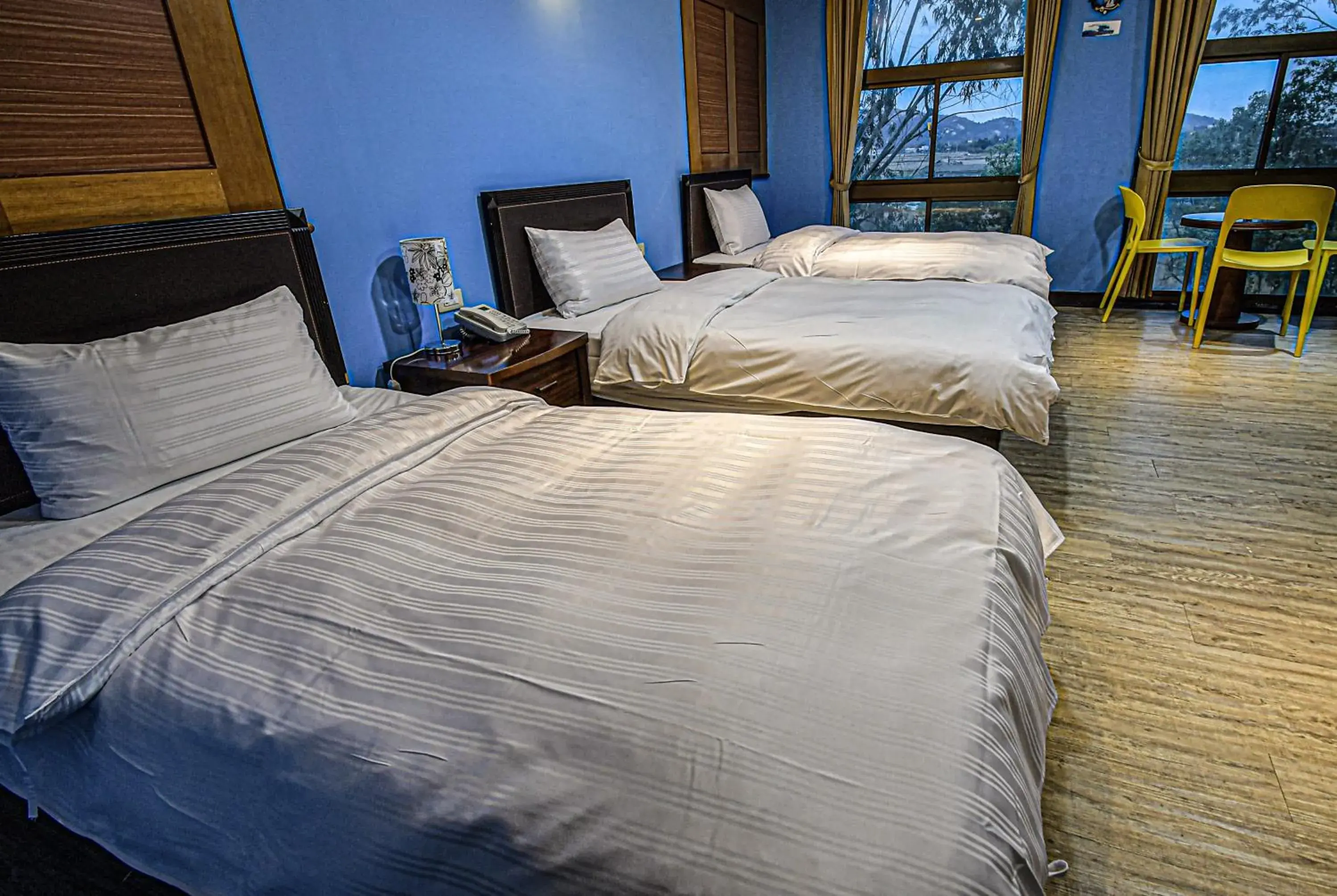 Bed in Jinsa Lakeside View Resort Bed in Jinsa Lakeside View Resort