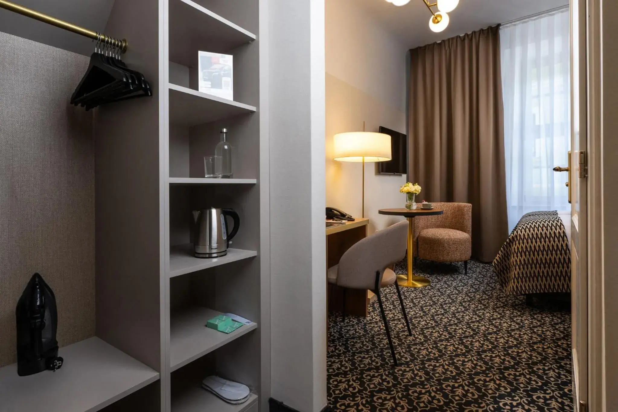 Bed in Hotel Palladian Bed in Hotel Palladian