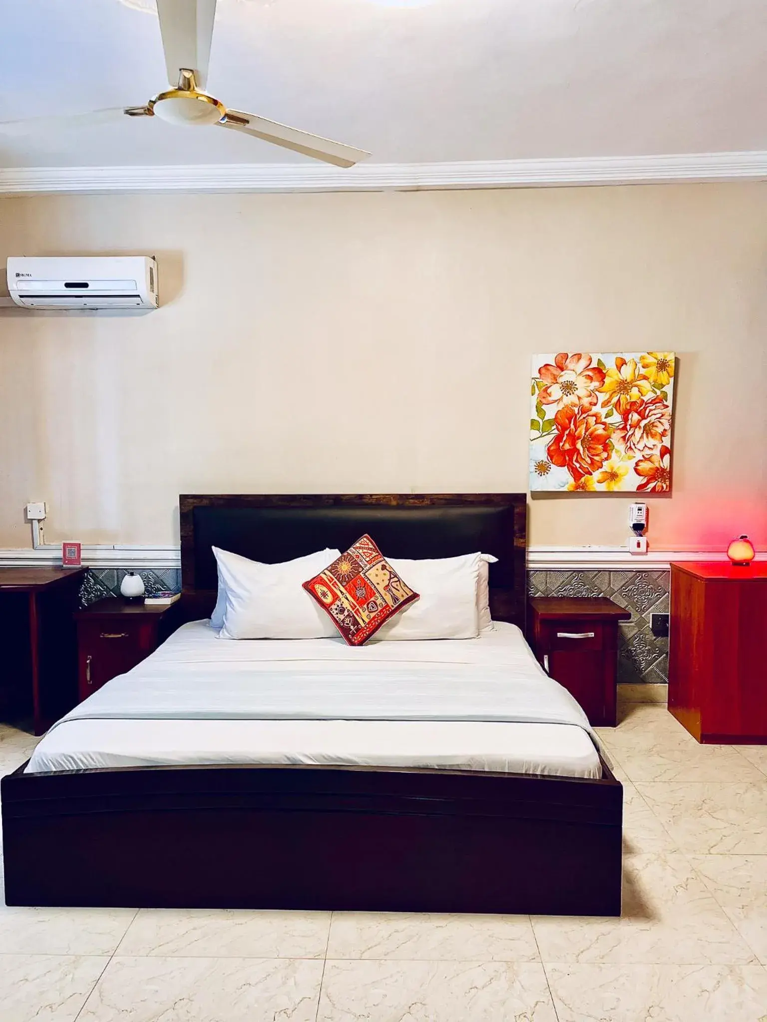 Deluxe Double Room in Coconut Pointe Villa & Beach Resort Deluxe Double Room in Coconut Pointe Villa & Beach Resort