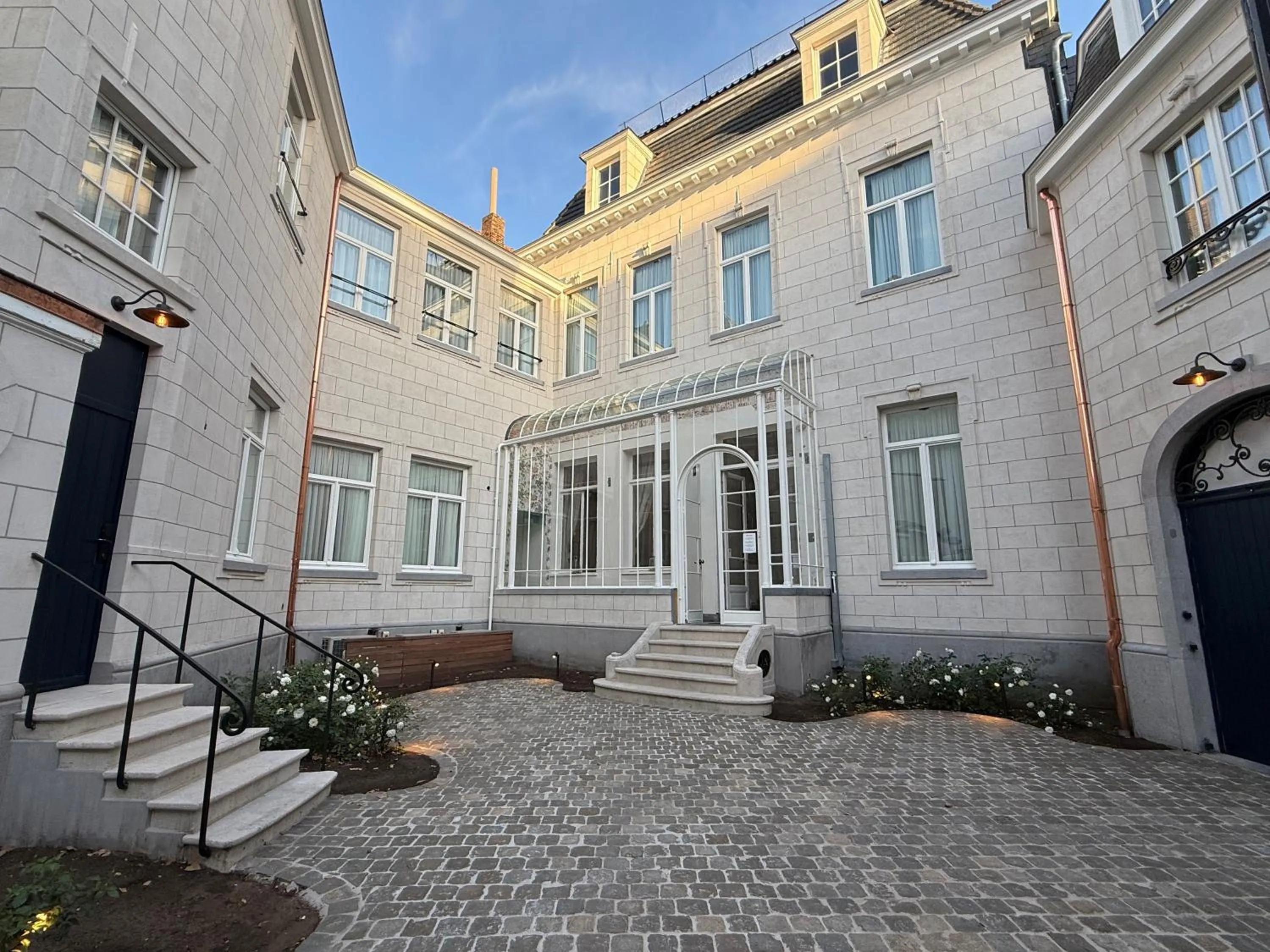 Property building in Martin's Relais