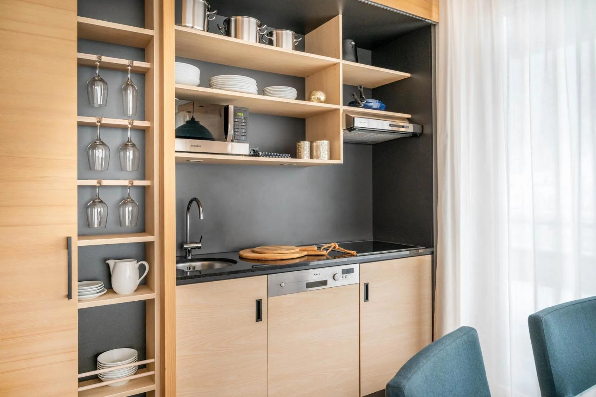 Kitchen or kitchenette in Sporthotel Chalet