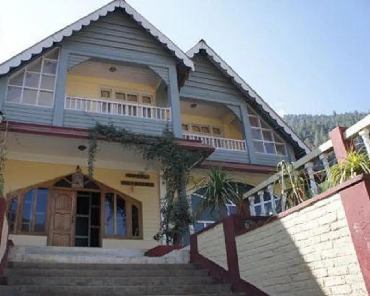 Pemaling Lords Inn Dirang Pemaling Lords Inn Dirang