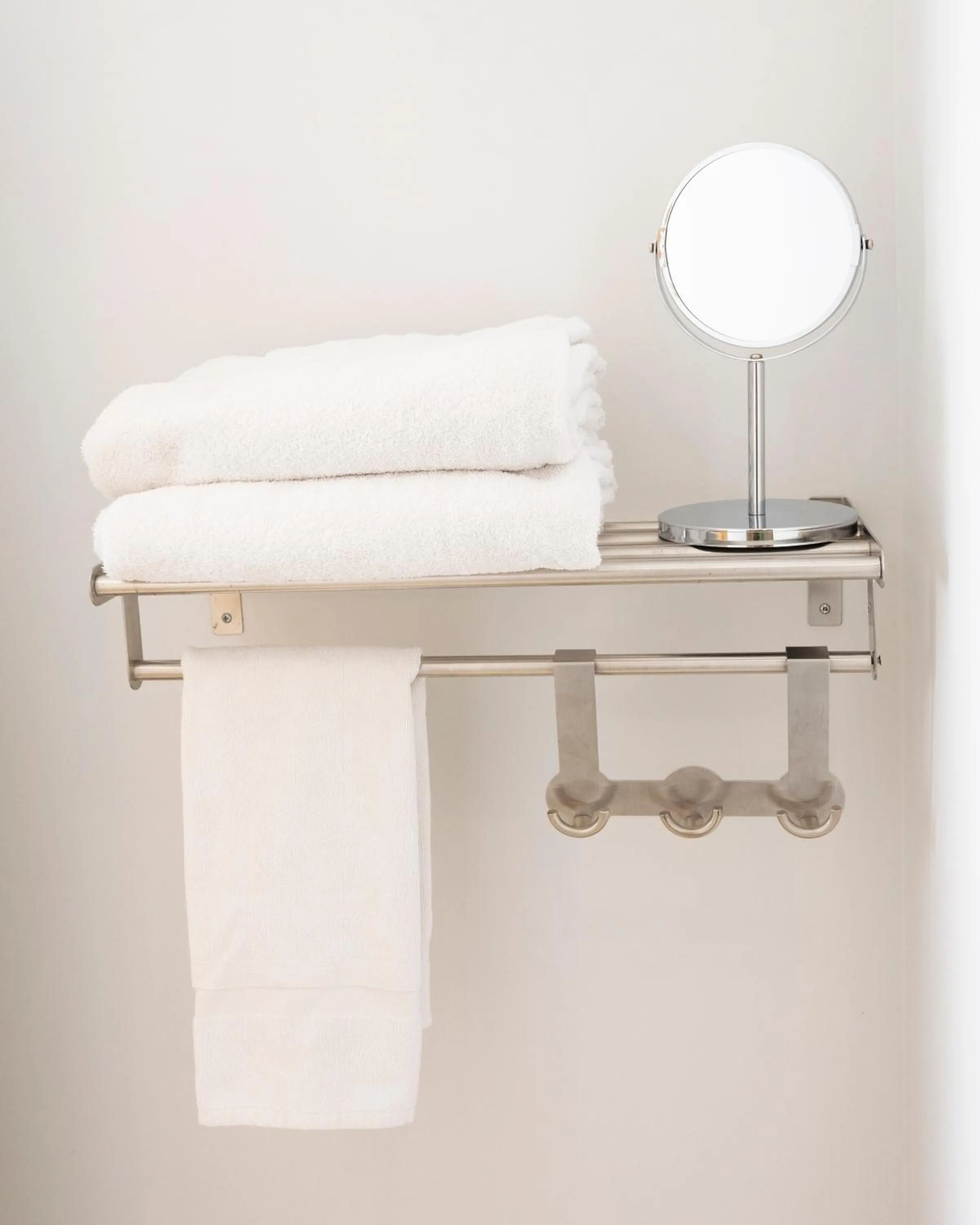 towels in Hotel La Ciotat - A deux pas de l'eau