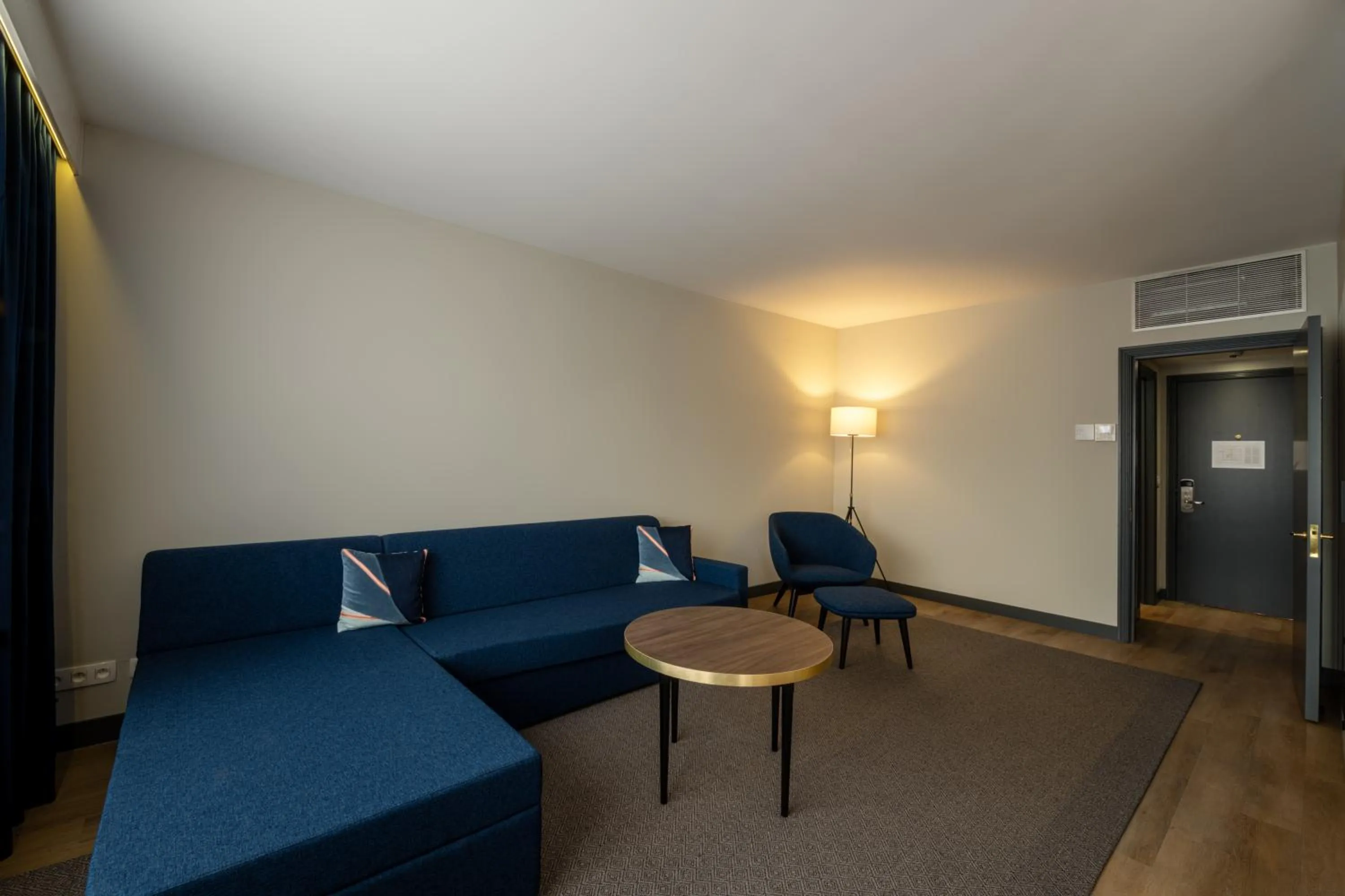 Seating area in Gresham Belson Hotel Brussels