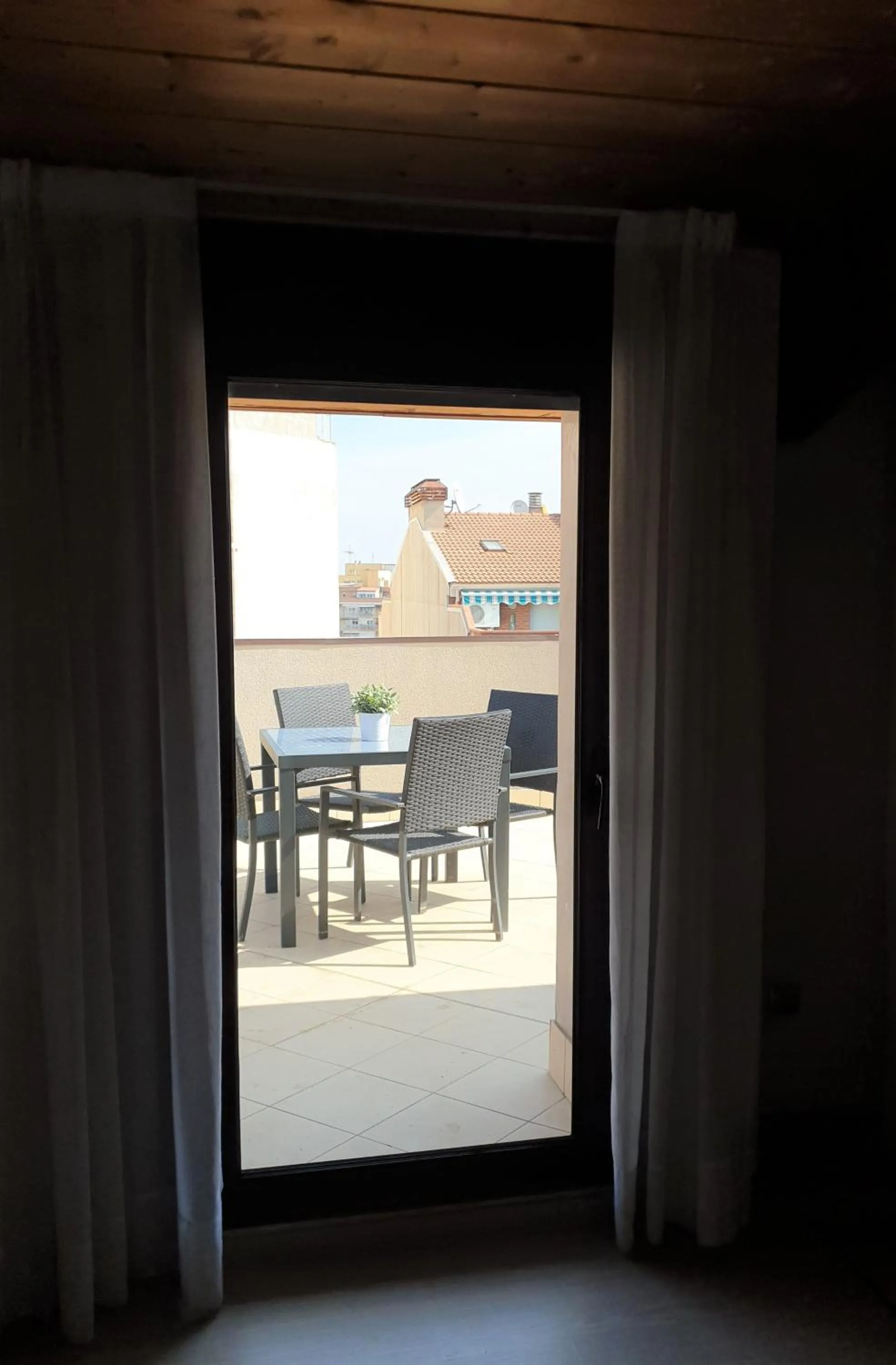 Street view in Apartamentos Real Lleida