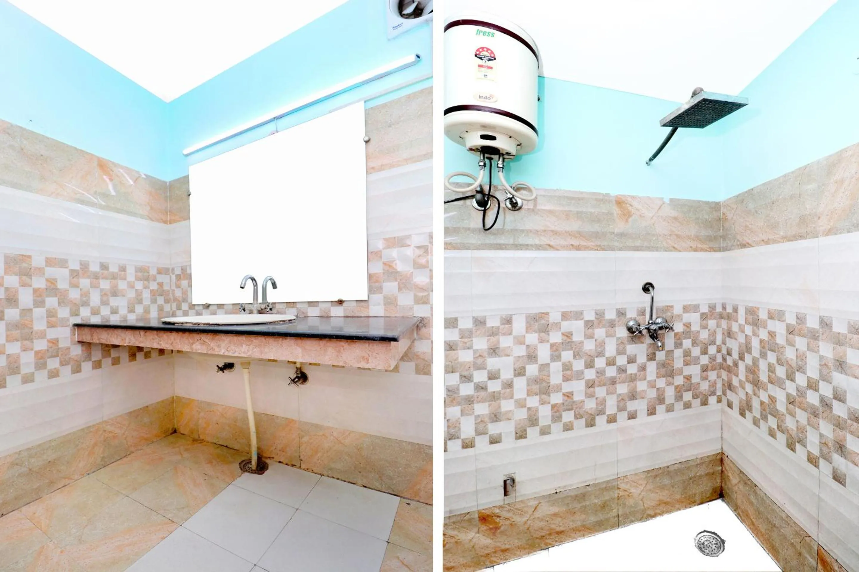 Shower in Hotel HV