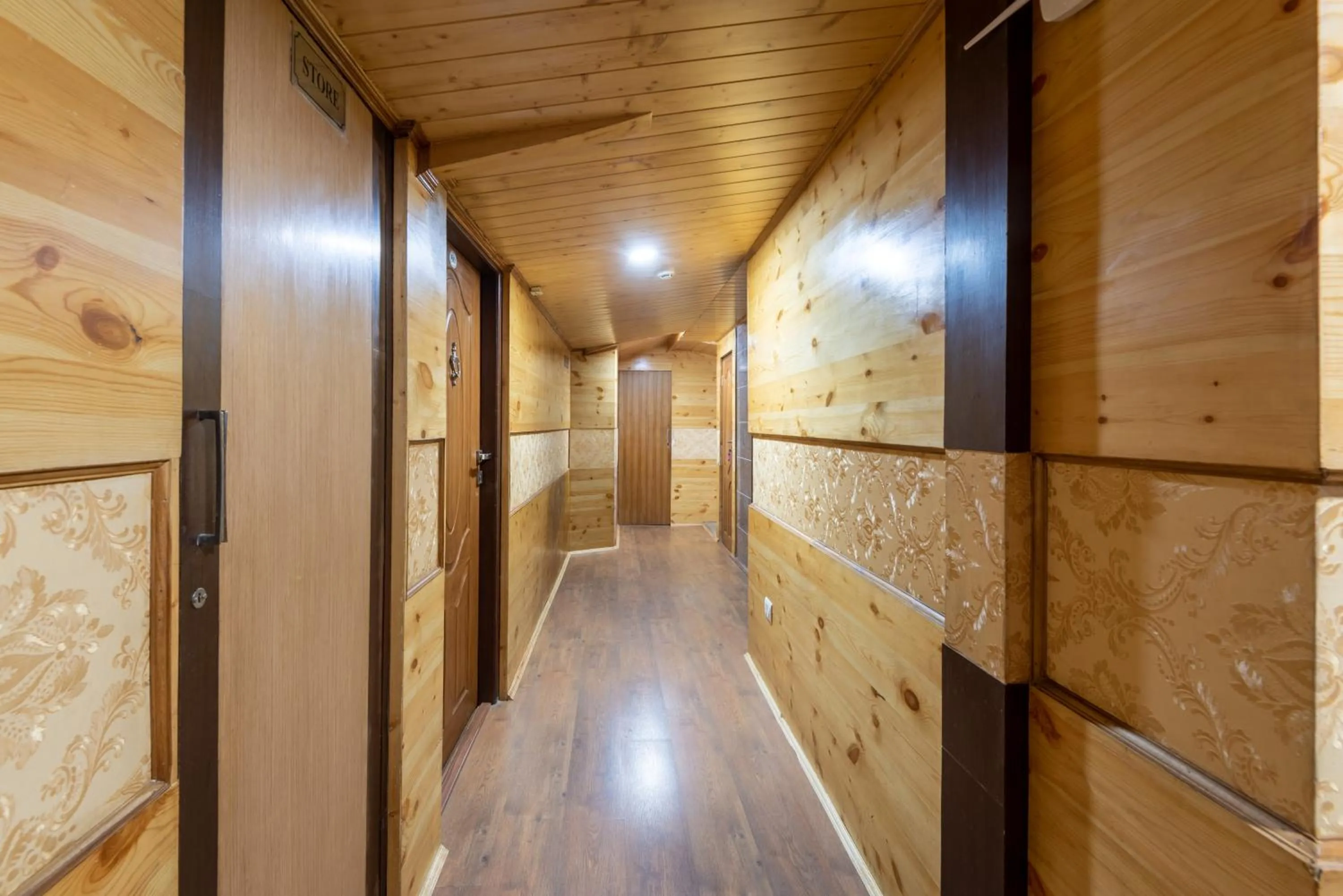 Lobby or reception in Rock Castle By DLS Hotels